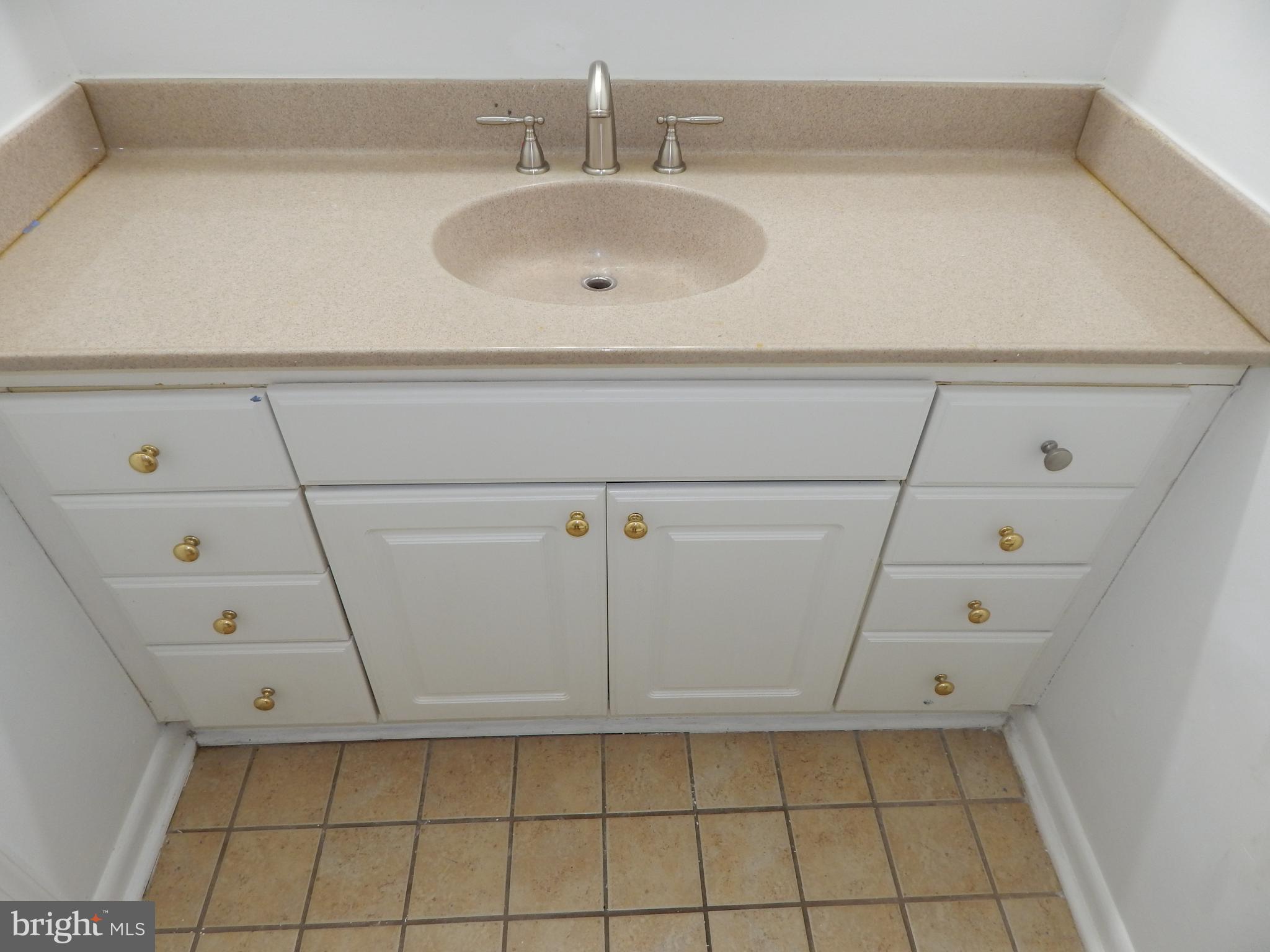 CANTON - Residential Lease