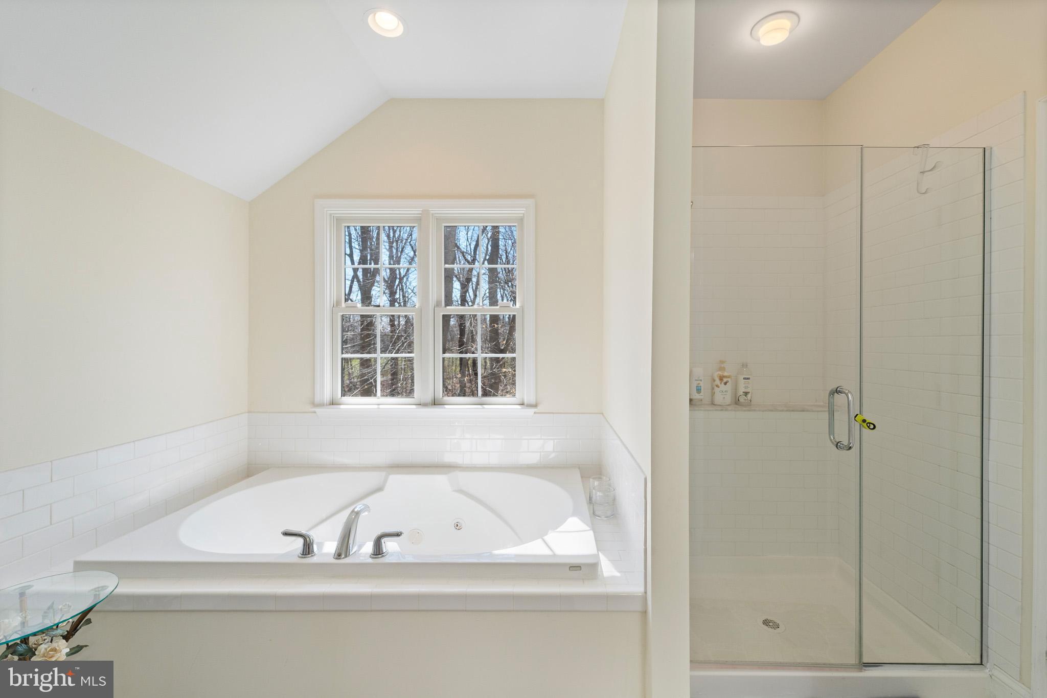 LOTHIAN - Residential
