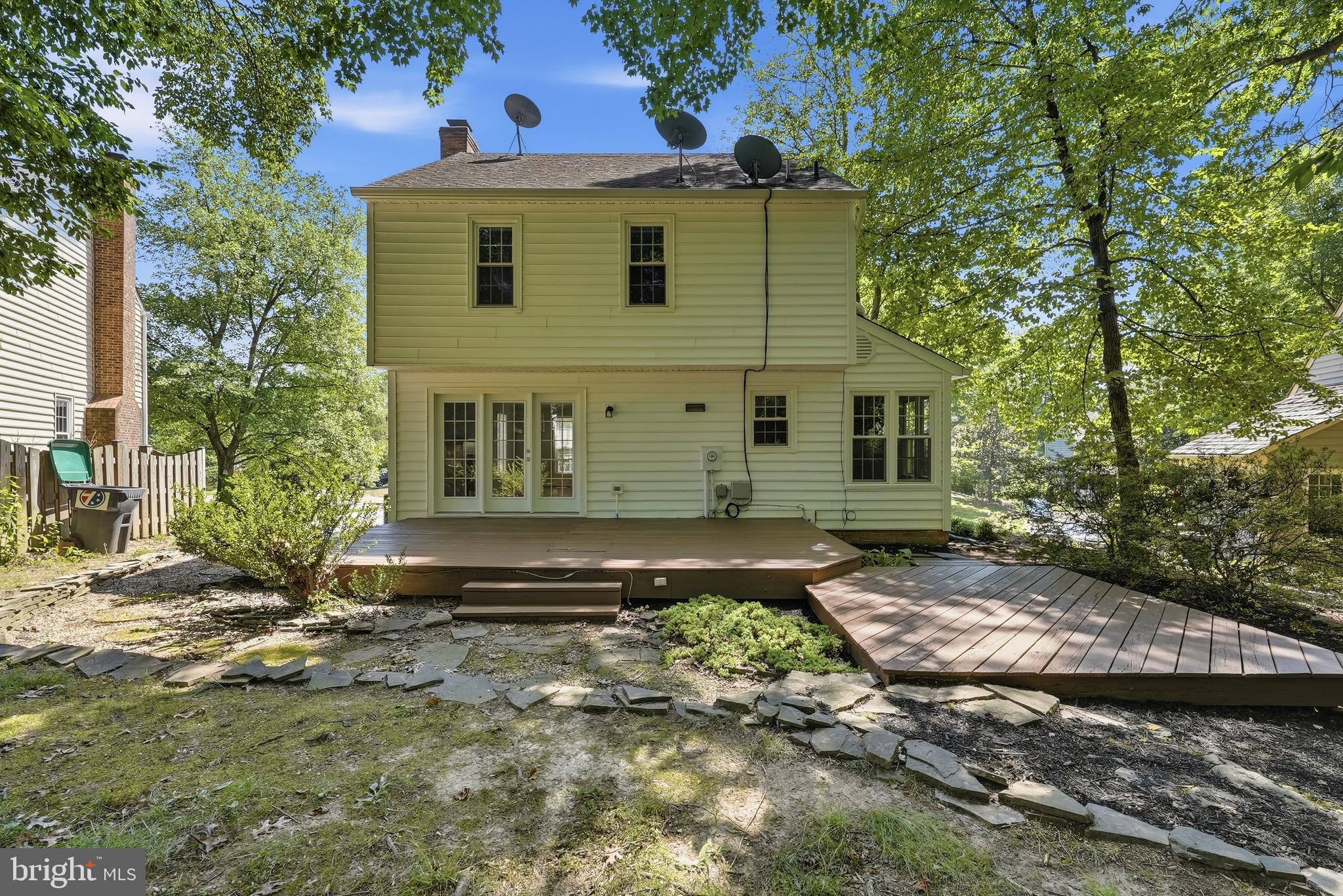 MONTCLAIR - Residential