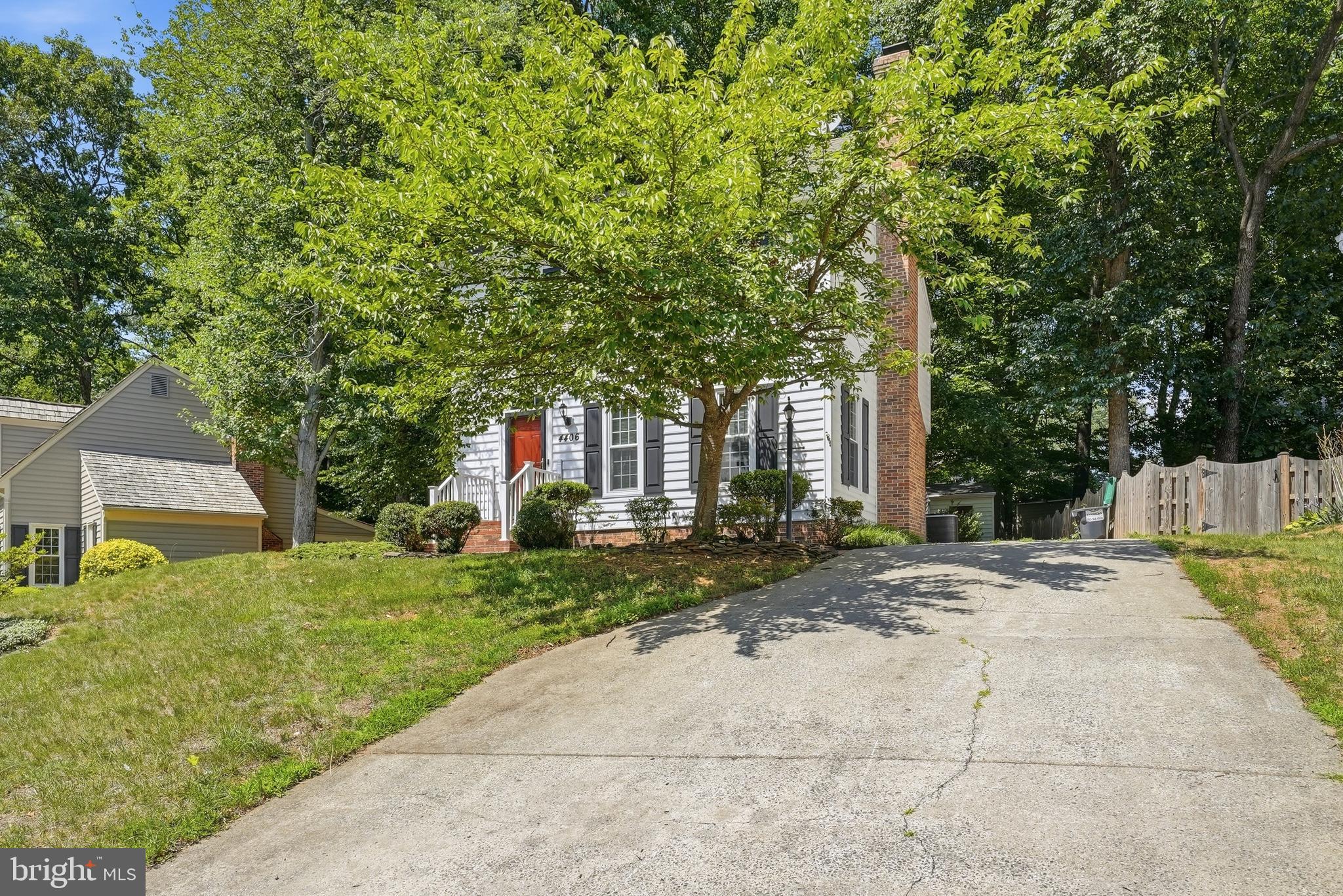 MONTCLAIR - Residential