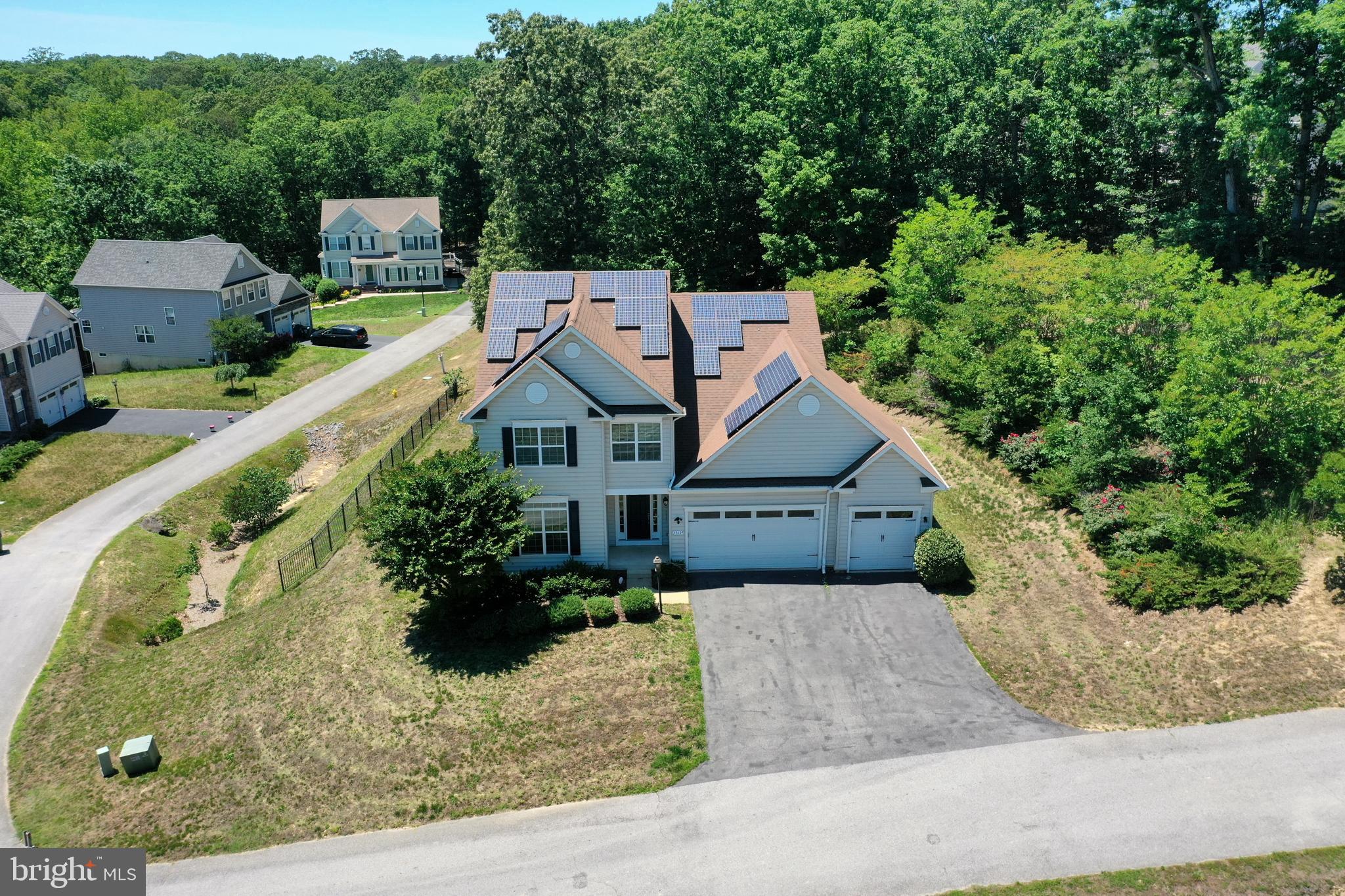 THE WOODS AT MYRTLE POINT - Residential