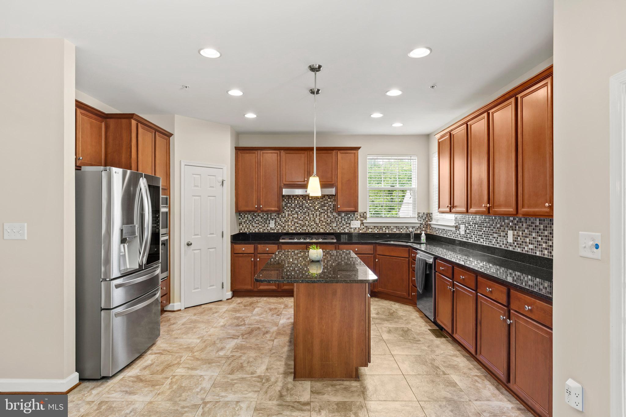 THE WOODS AT MYRTLE POINT - Residential