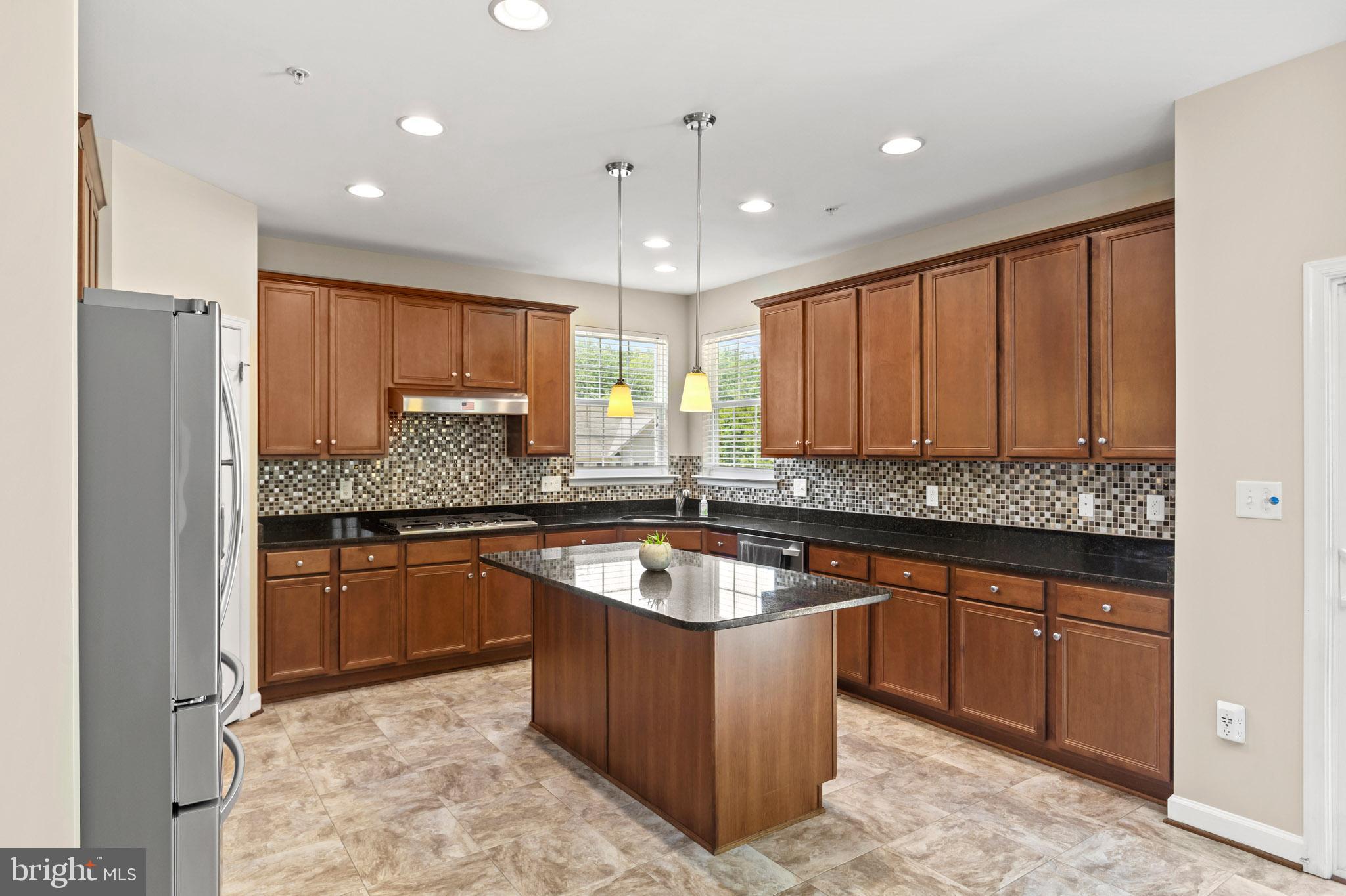 THE WOODS AT MYRTLE POINT - Residential