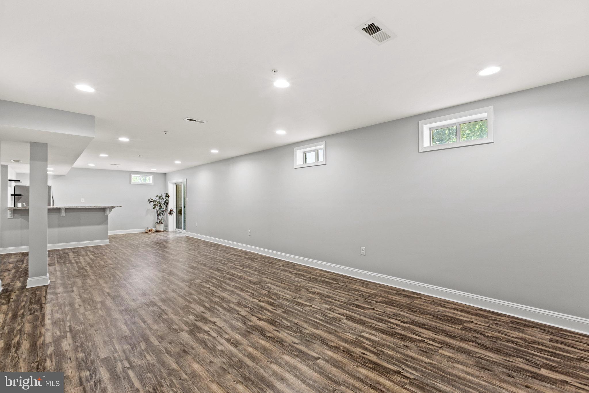 THE WOODS AT MYRTLE POINT - Residential
