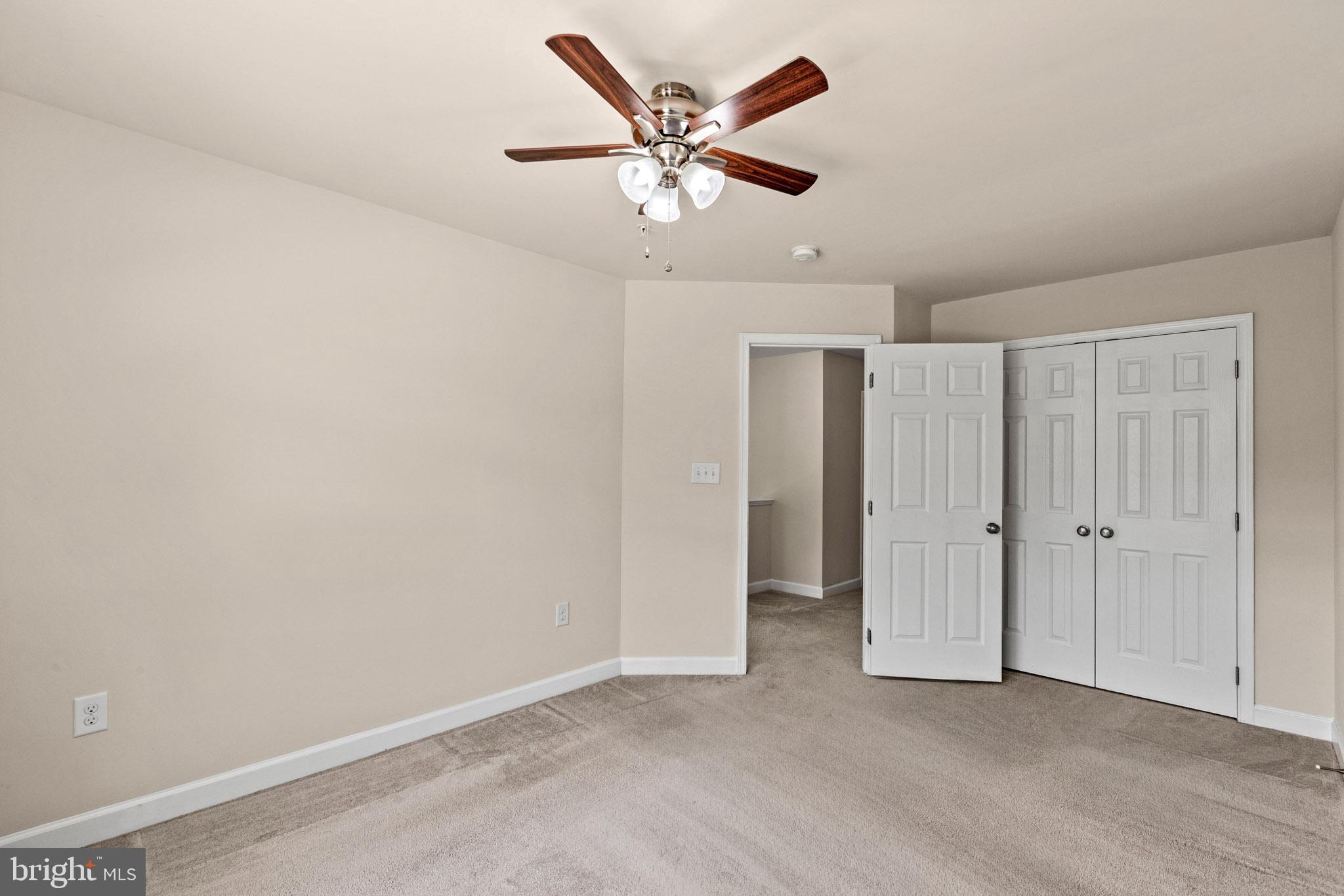 THE WOODS AT MYRTLE POINT - Residential