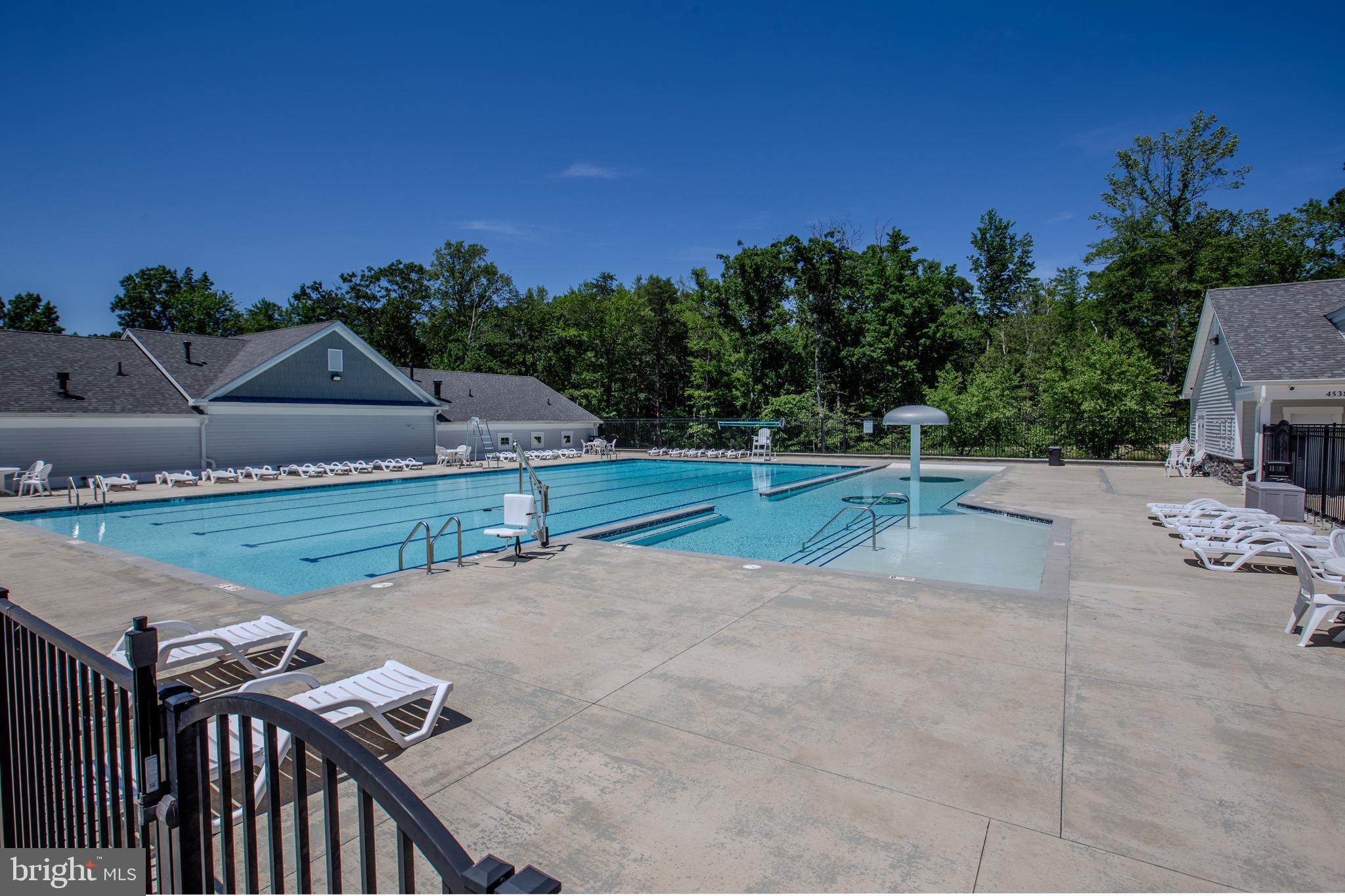 THE WOODS AT MYRTLE POINT - Residential