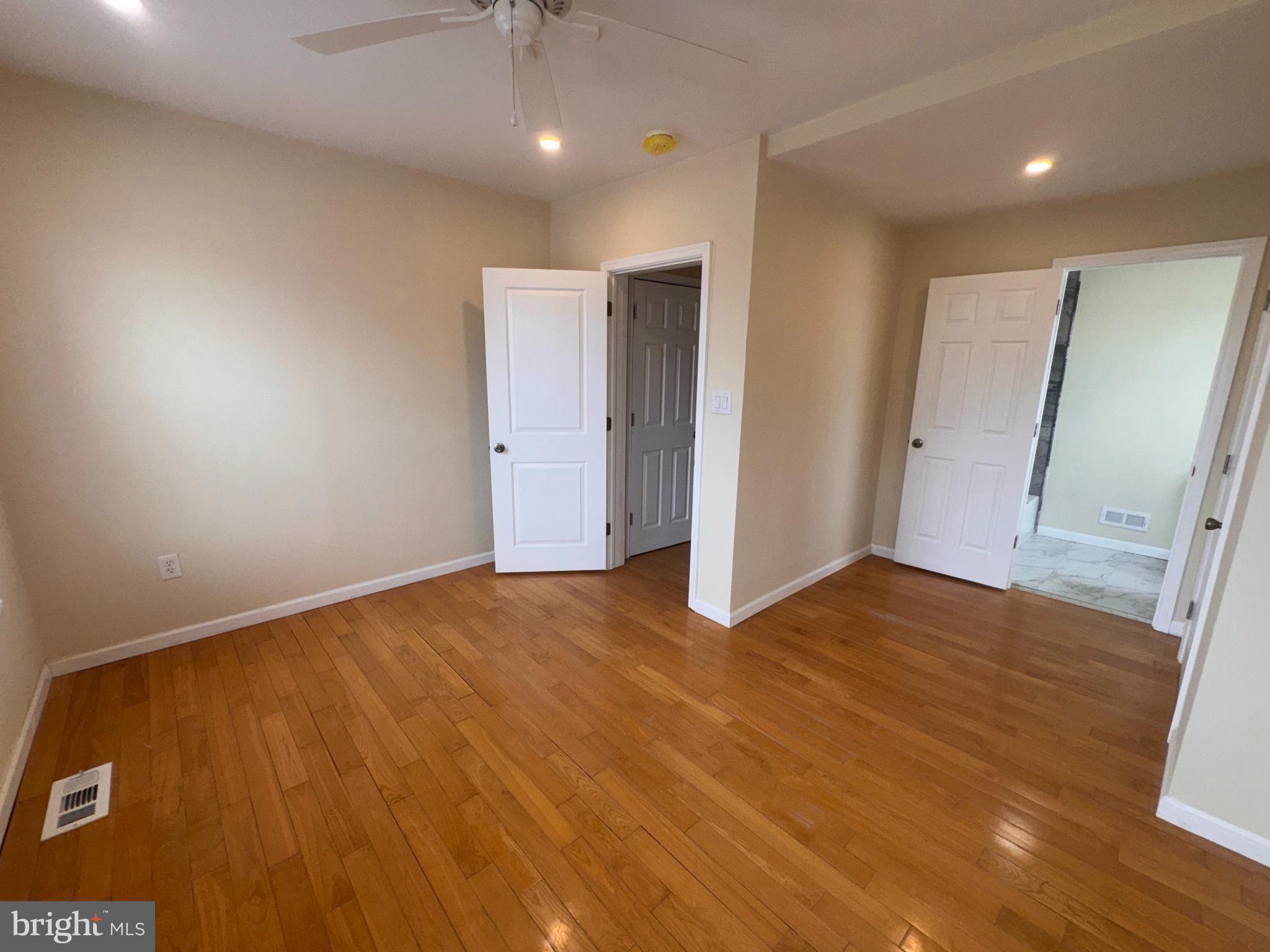 PASSYUNK SQUARE - Residential