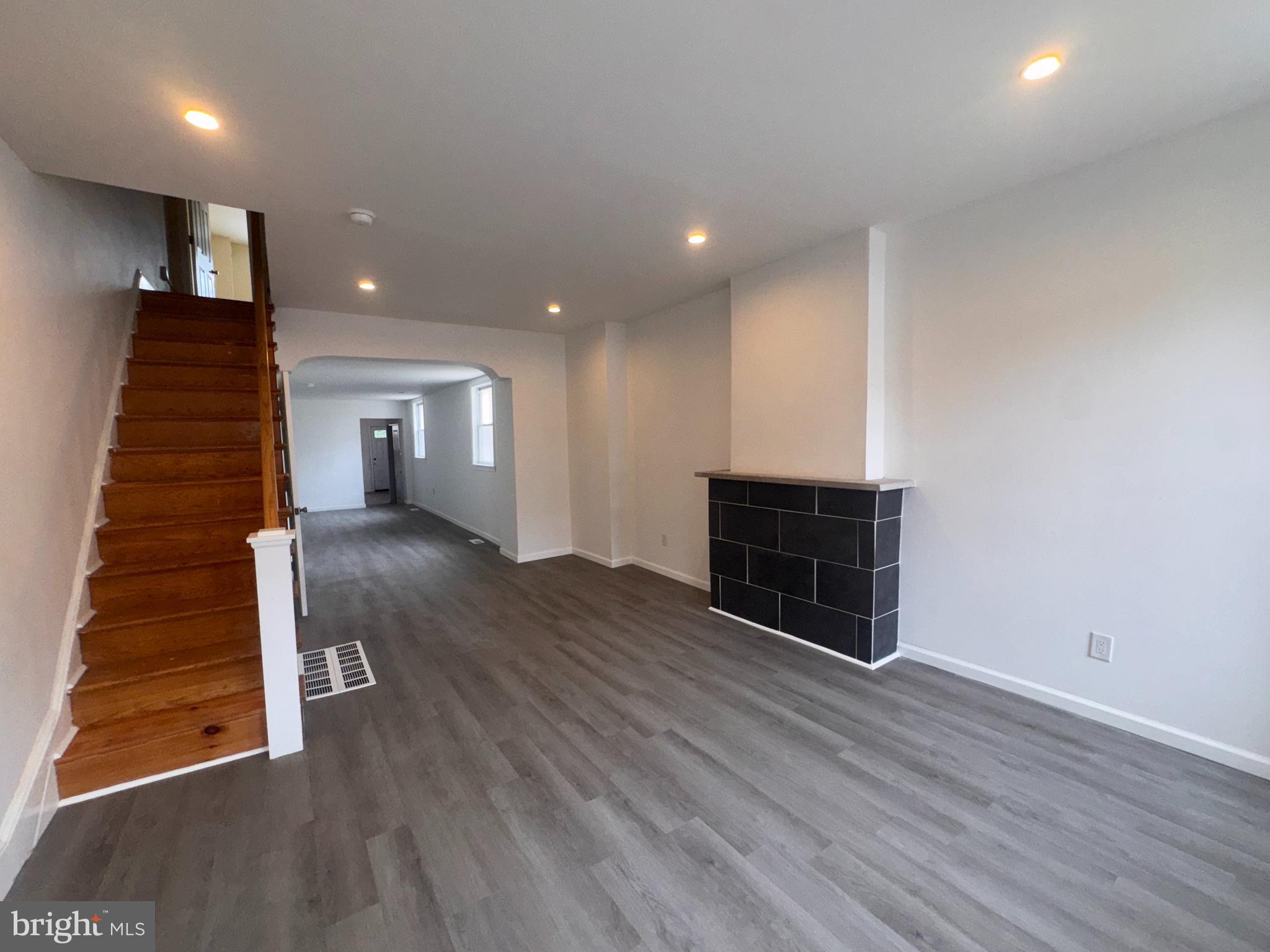 PASSYUNK SQUARE - Residential