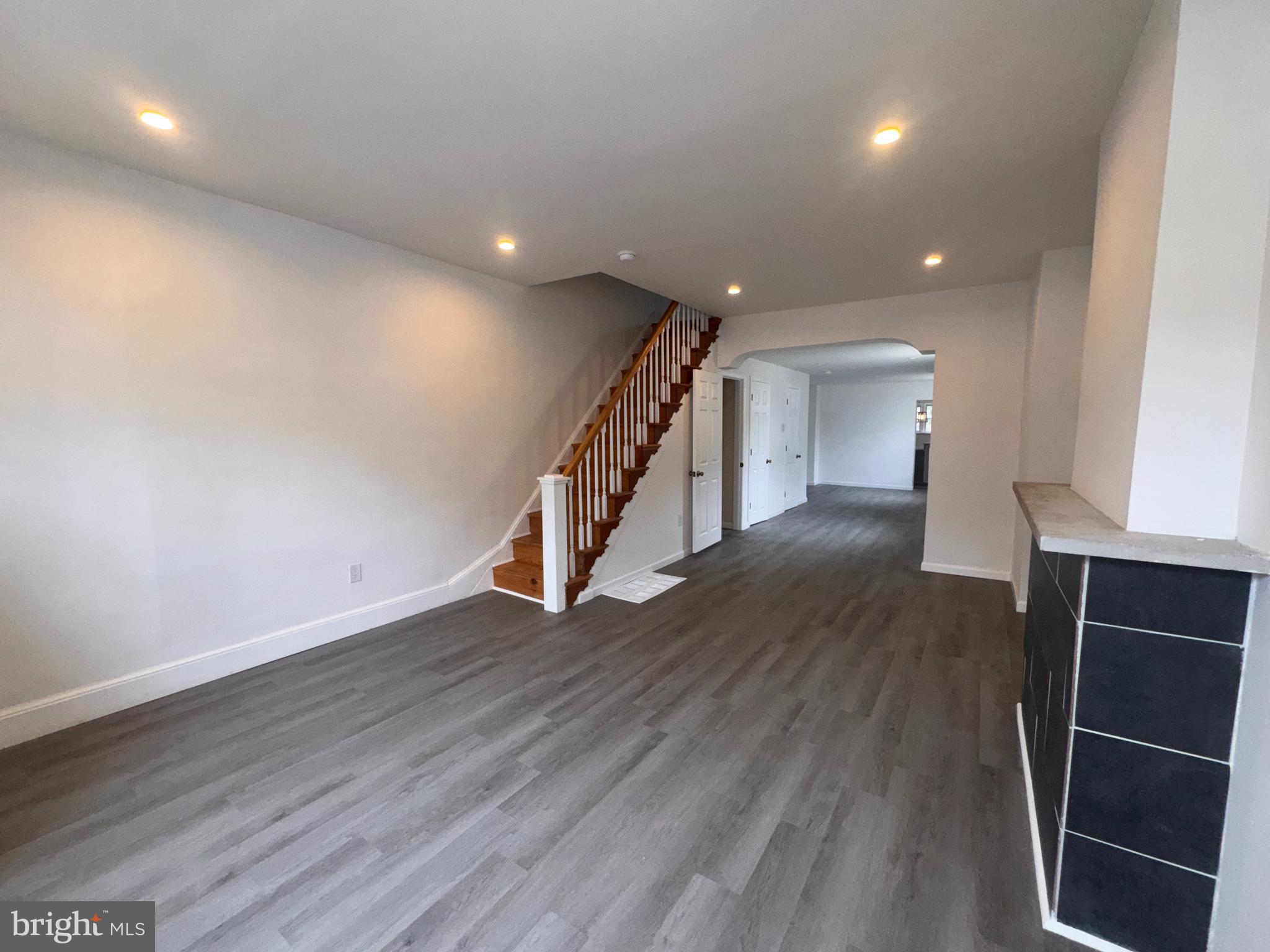 PASSYUNK SQUARE - Residential