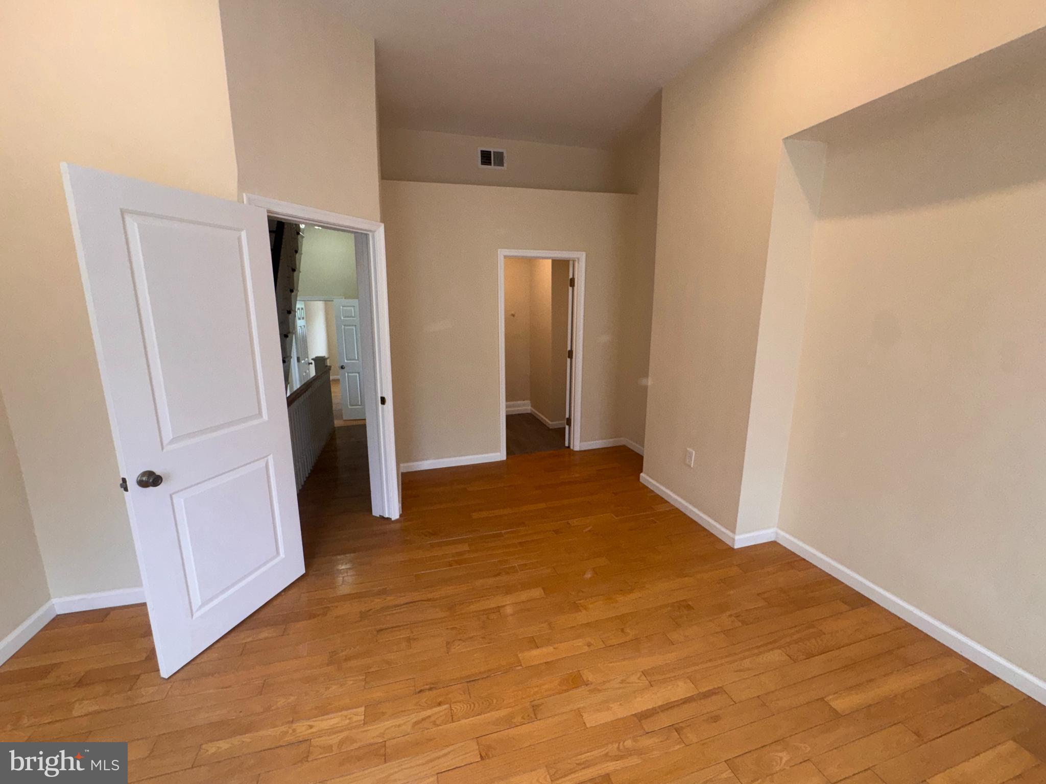 PASSYUNK SQUARE - Residential