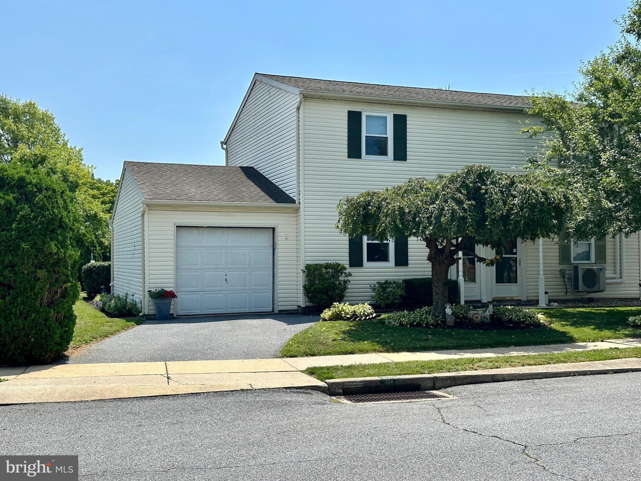 CLEONA BOROUGH - Residential