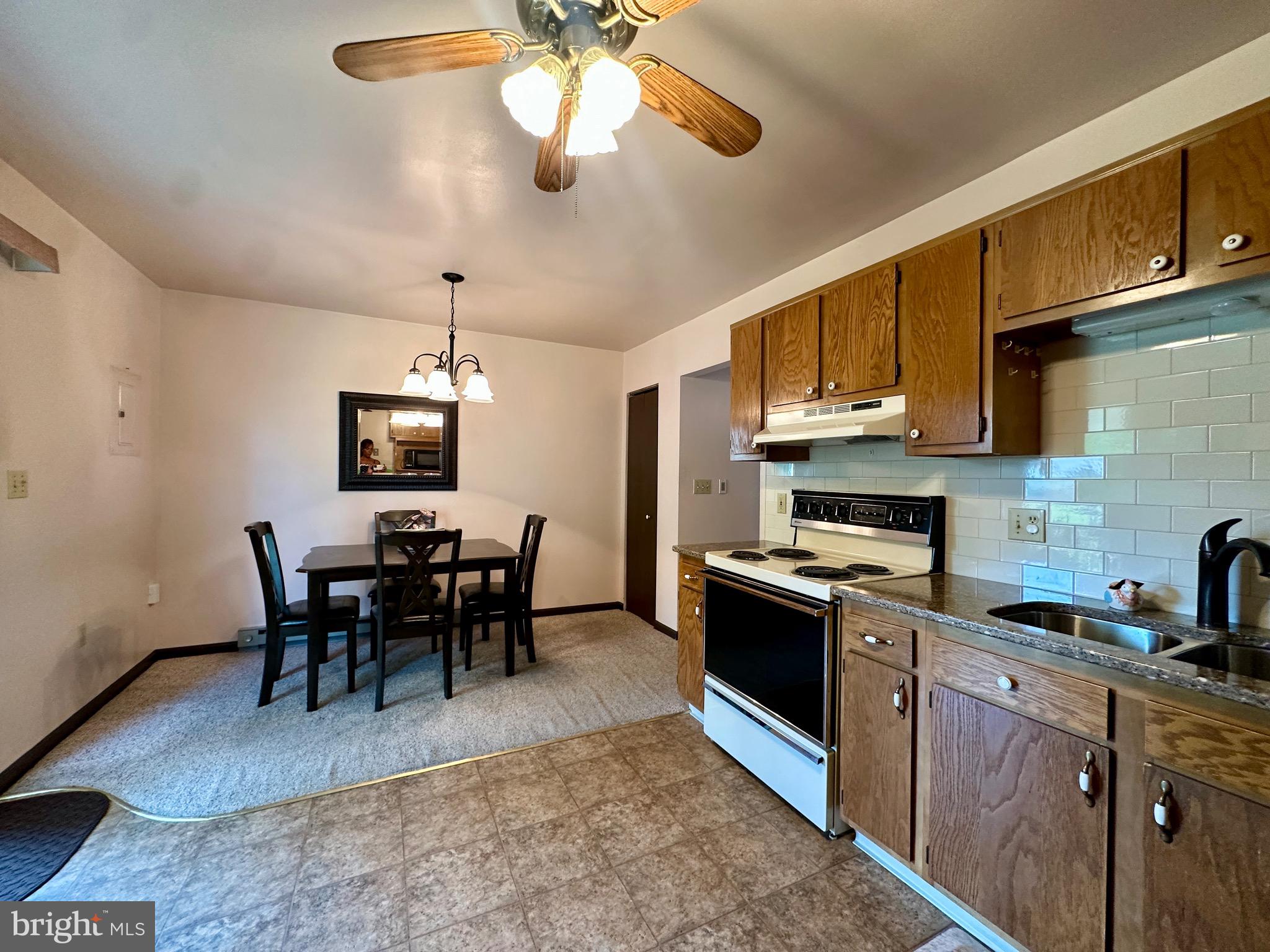 CLEONA BOROUGH - Residential