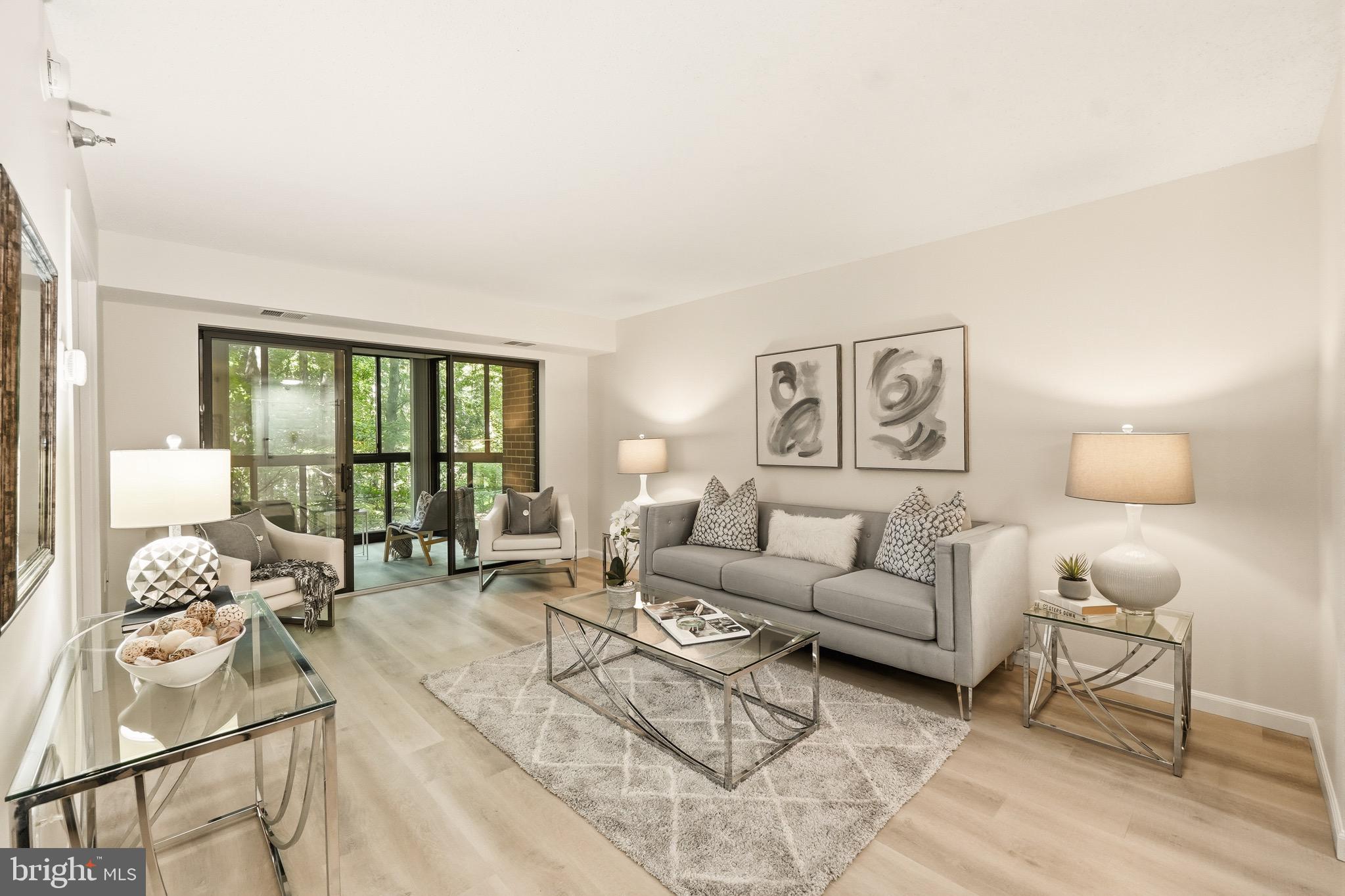 LEISURE WORLD - Residential