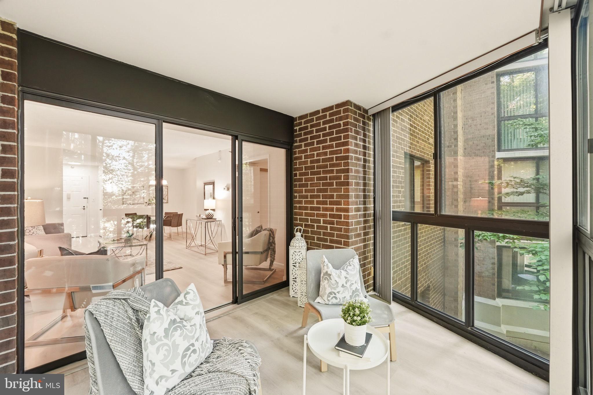 LEISURE WORLD - Residential