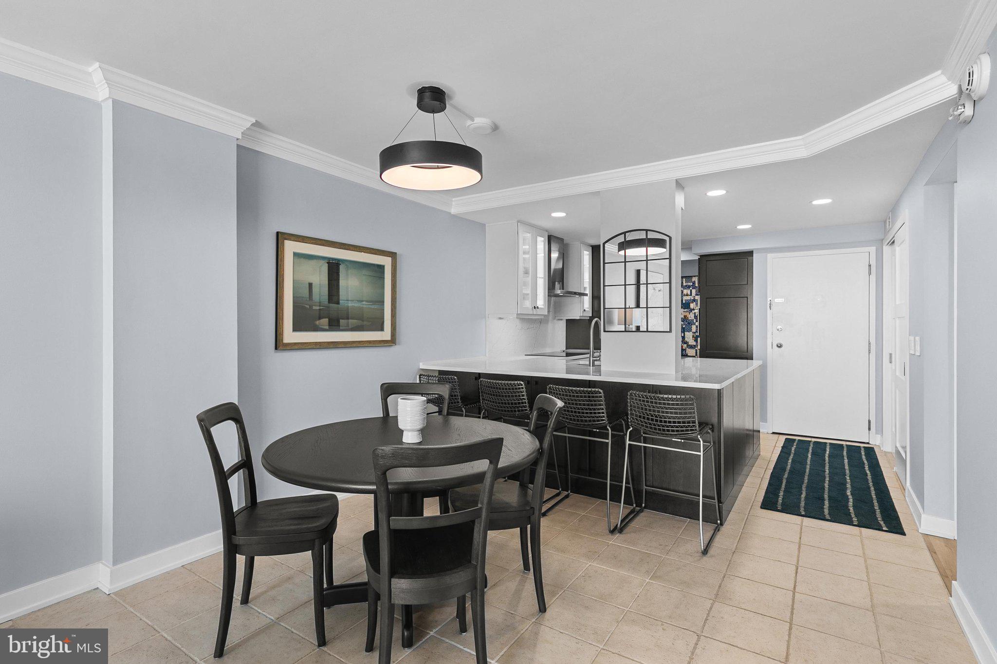SEA COLONY EAST - Residential