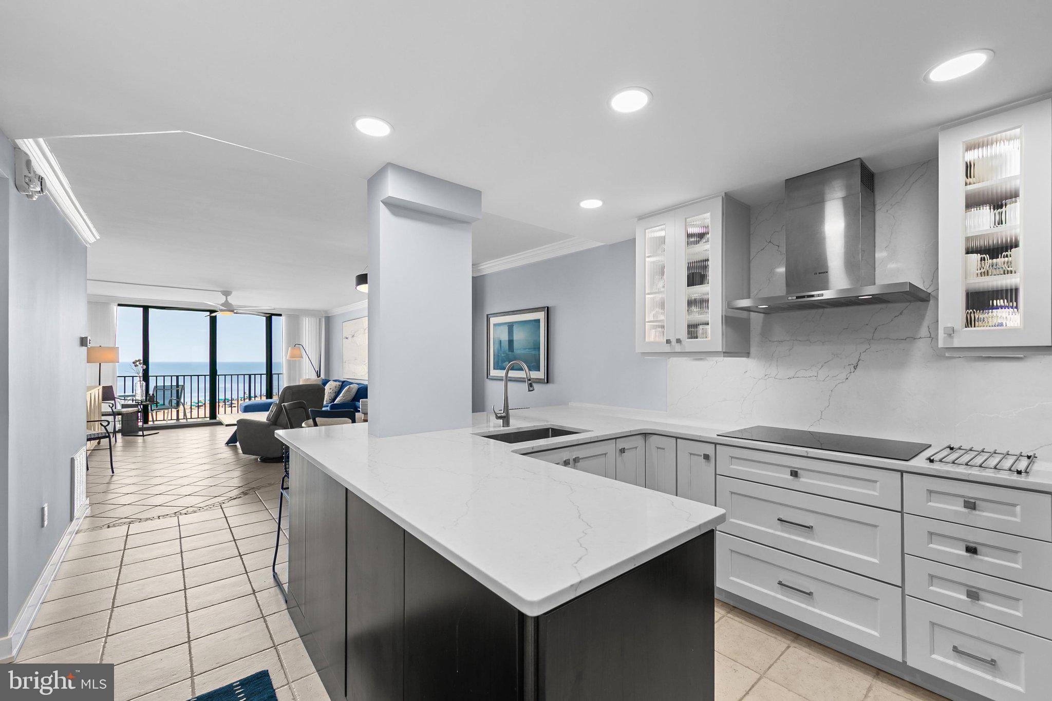 SEA COLONY EAST - Residential