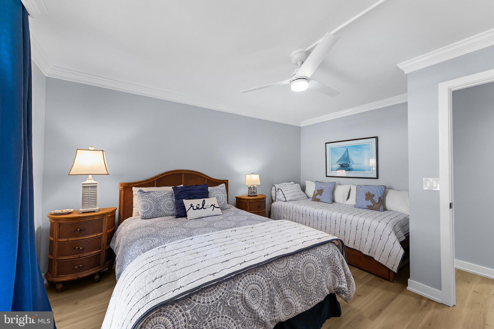SEA COLONY EAST - Residential