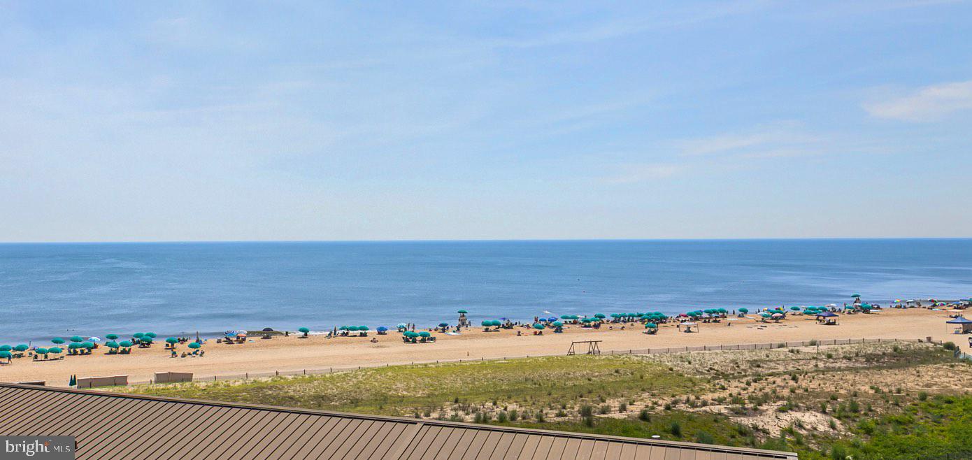 SEA COLONY EAST - Residential
