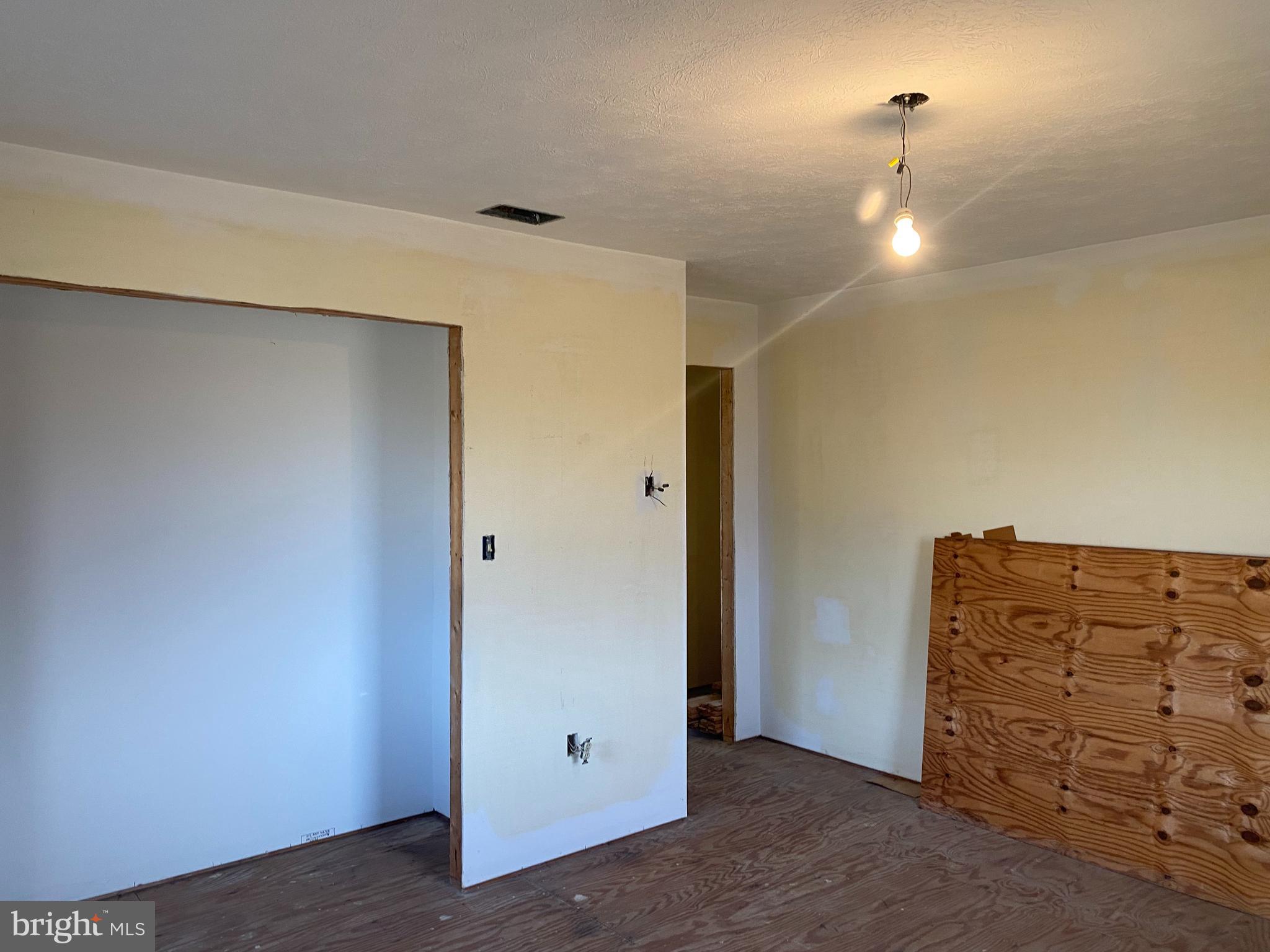 KEYSTONE ESTATES - Residential