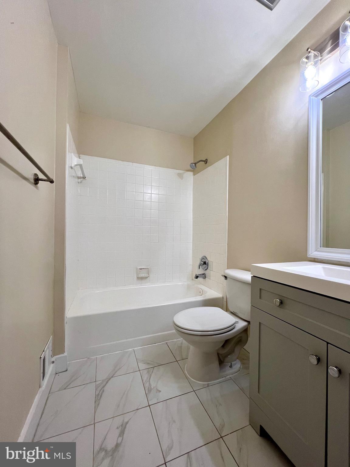 NEWBERRY - Residential Lease