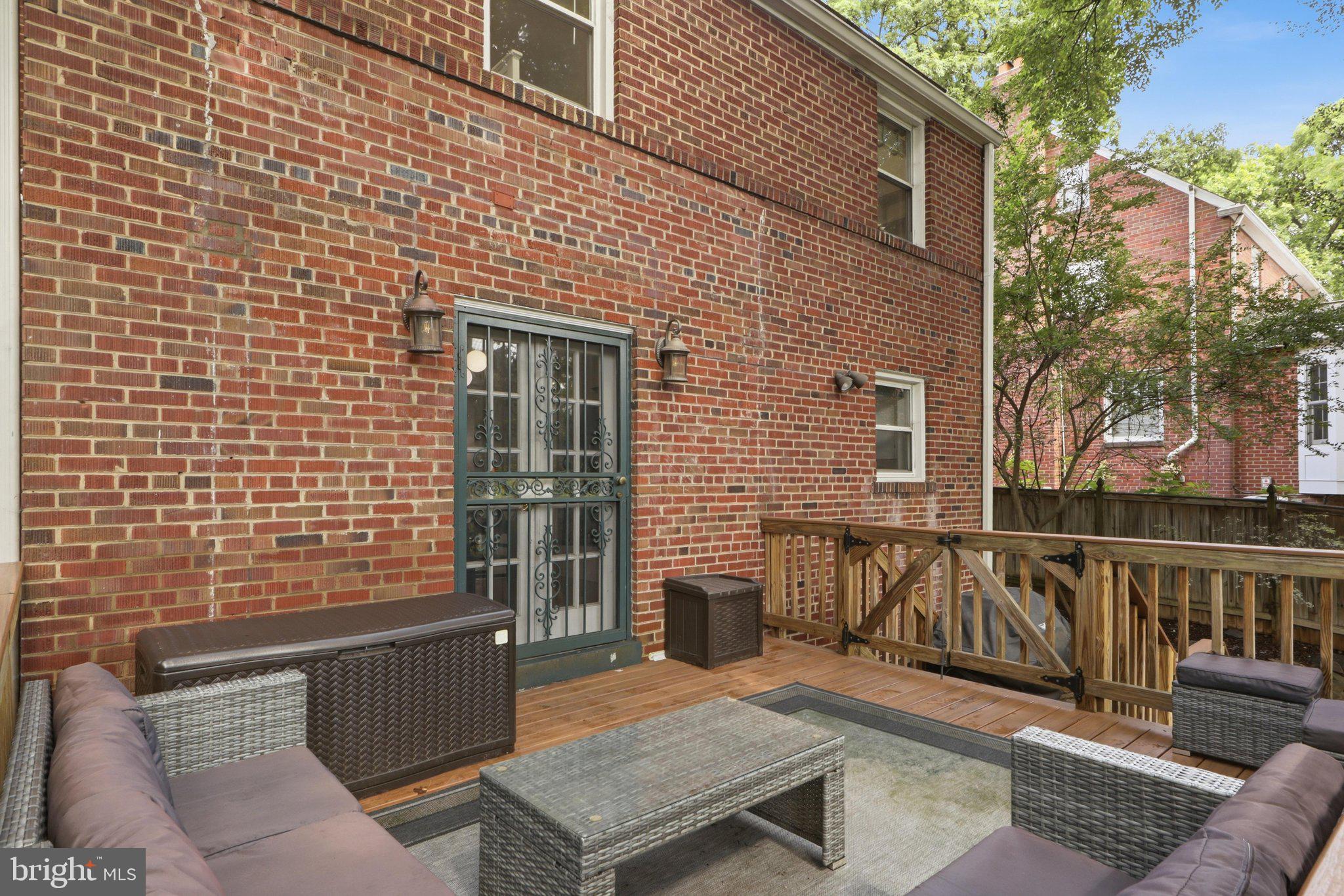 NORTHWOOD PARK - Residential
