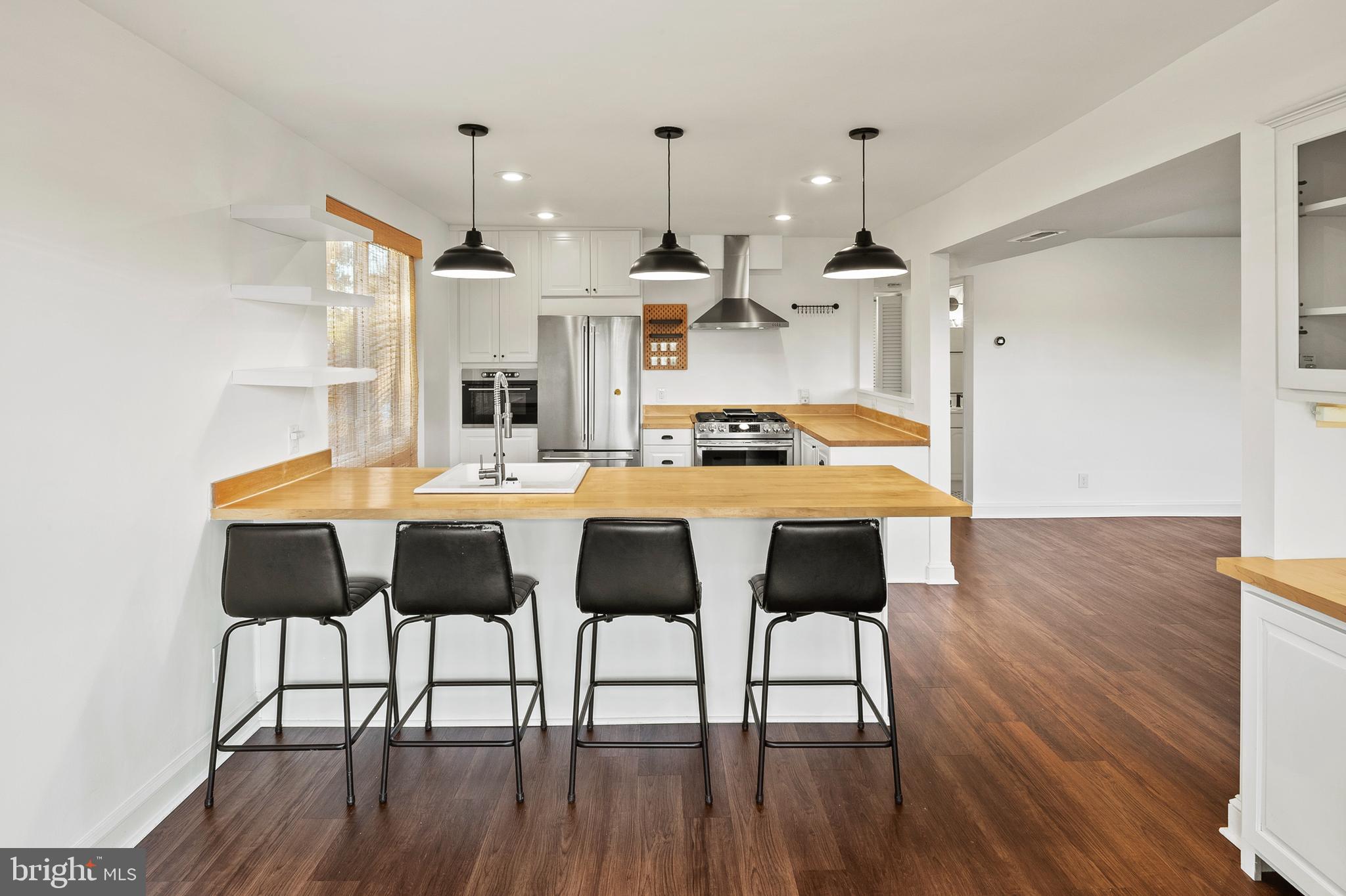 SEVERN HOUSE - Residential