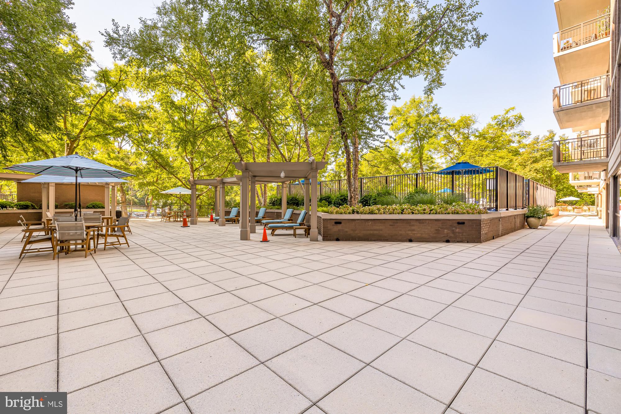 FRIENDSHIP HEIGHTS - Residential