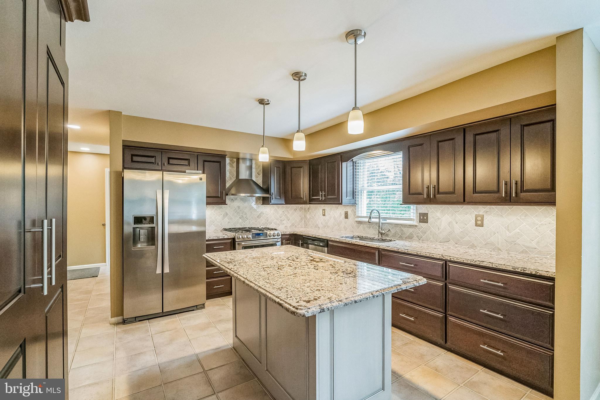 NORRISTOWN - Residential