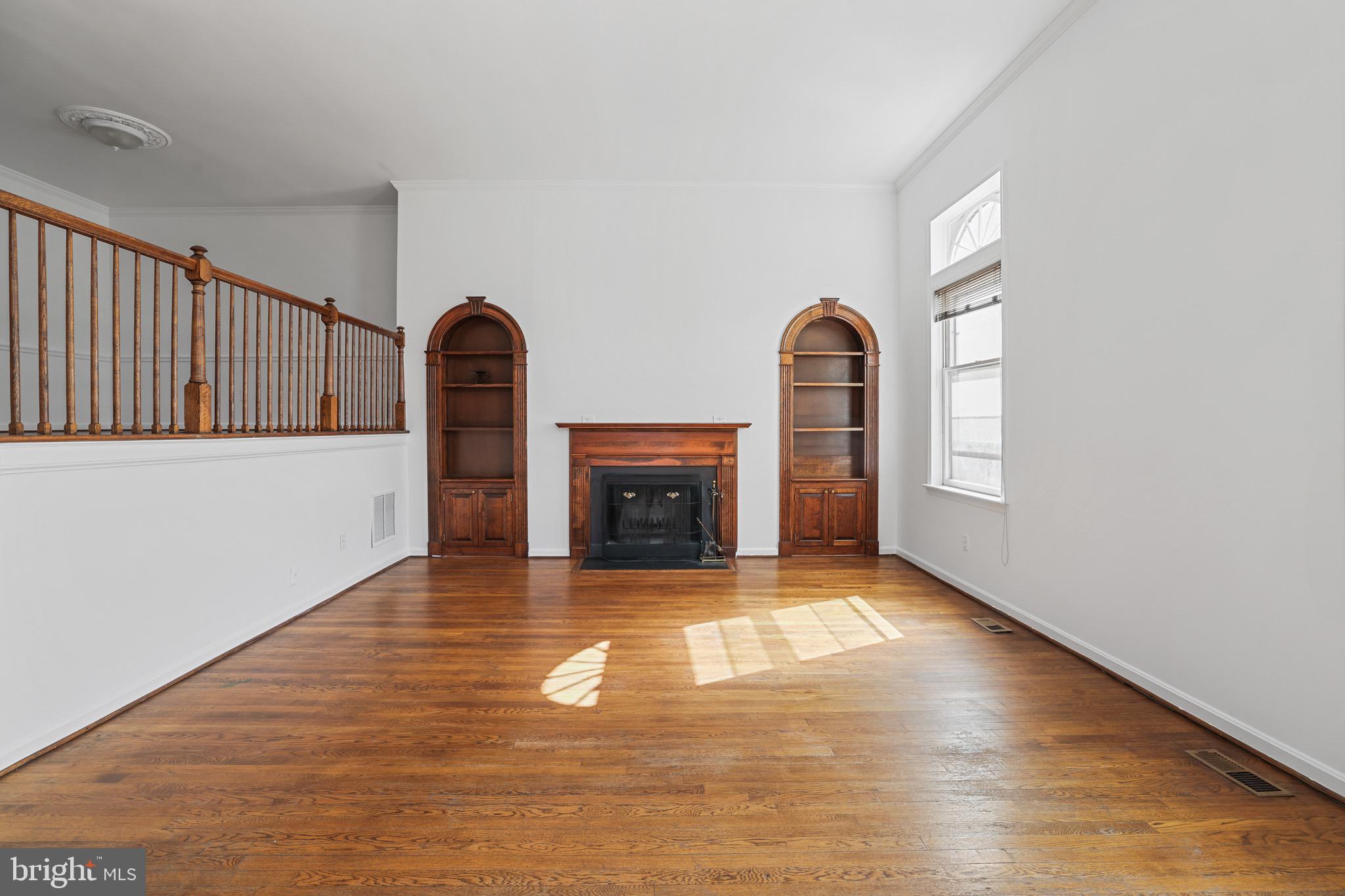 ADAMS HOUSE - Residential