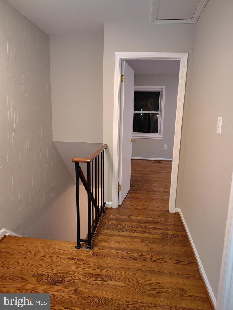 LAKE RIDGE - Residential Lease
