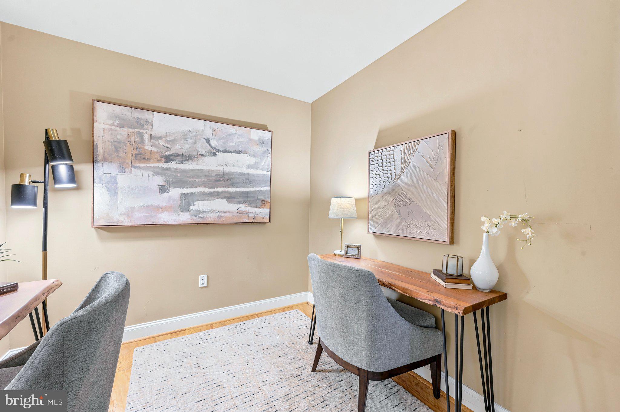 AVENUE OF THE ARTS - Residential