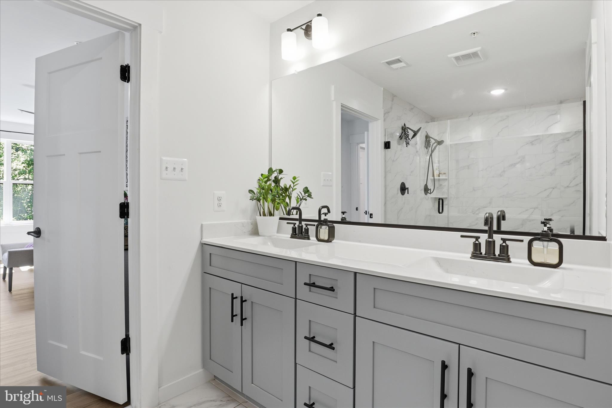 ALLENWOOD - Residential