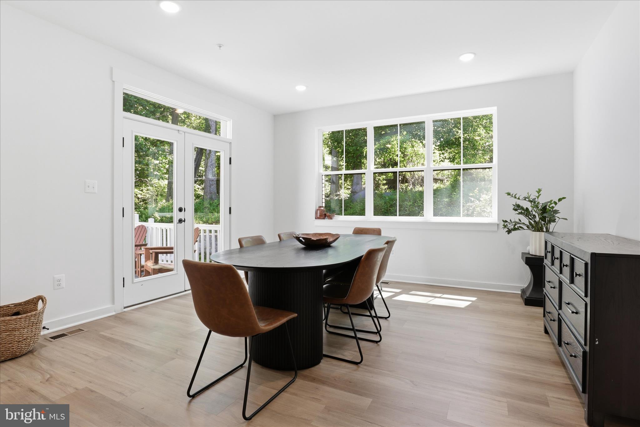 ALLENWOOD - Residential
