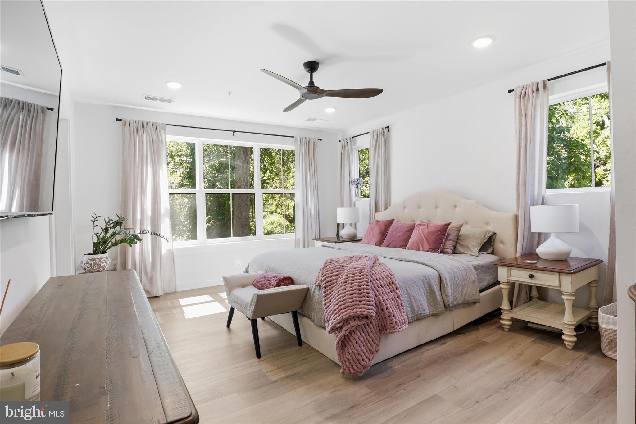 ALLENWOOD - Residential