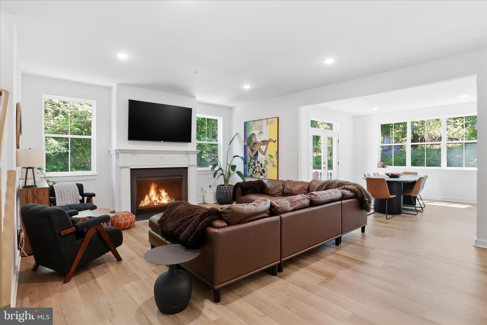 ALLENWOOD - Residential
