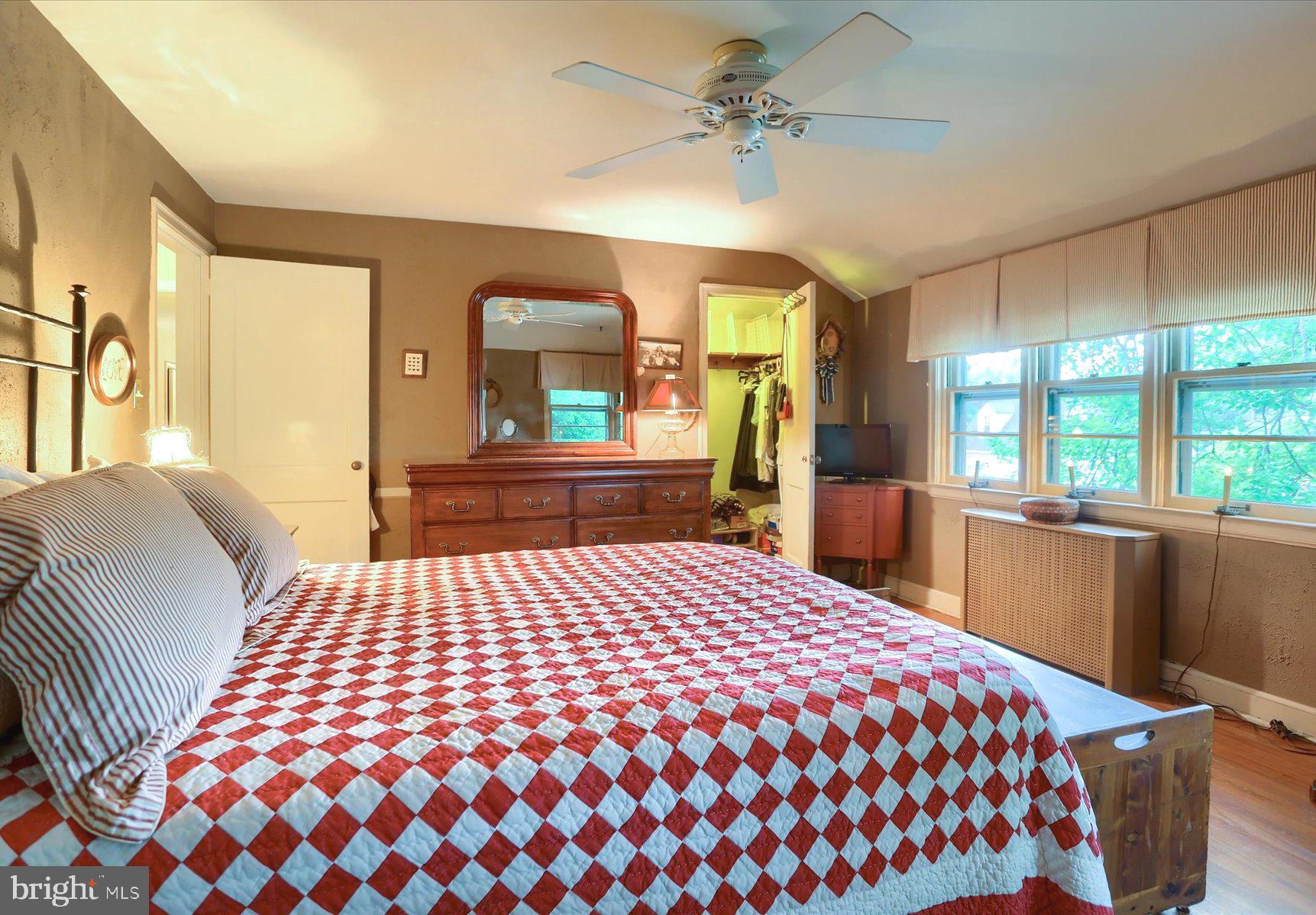 NEW CUMBERLAND BOROUGH - Residential