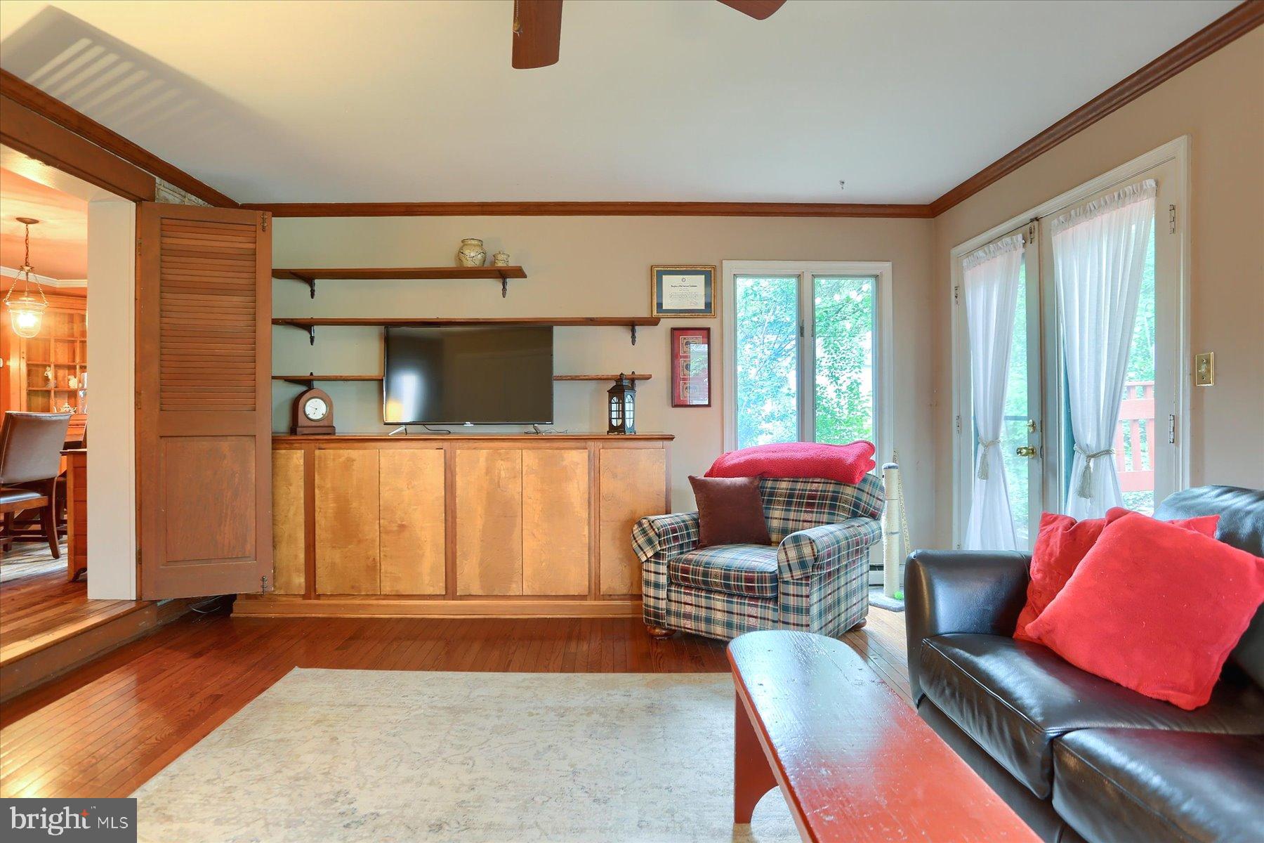 NEW CUMBERLAND BOROUGH - Residential