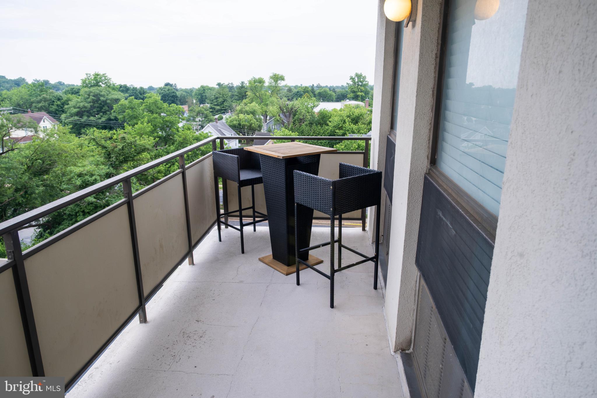 THE RIDGELY - Residential