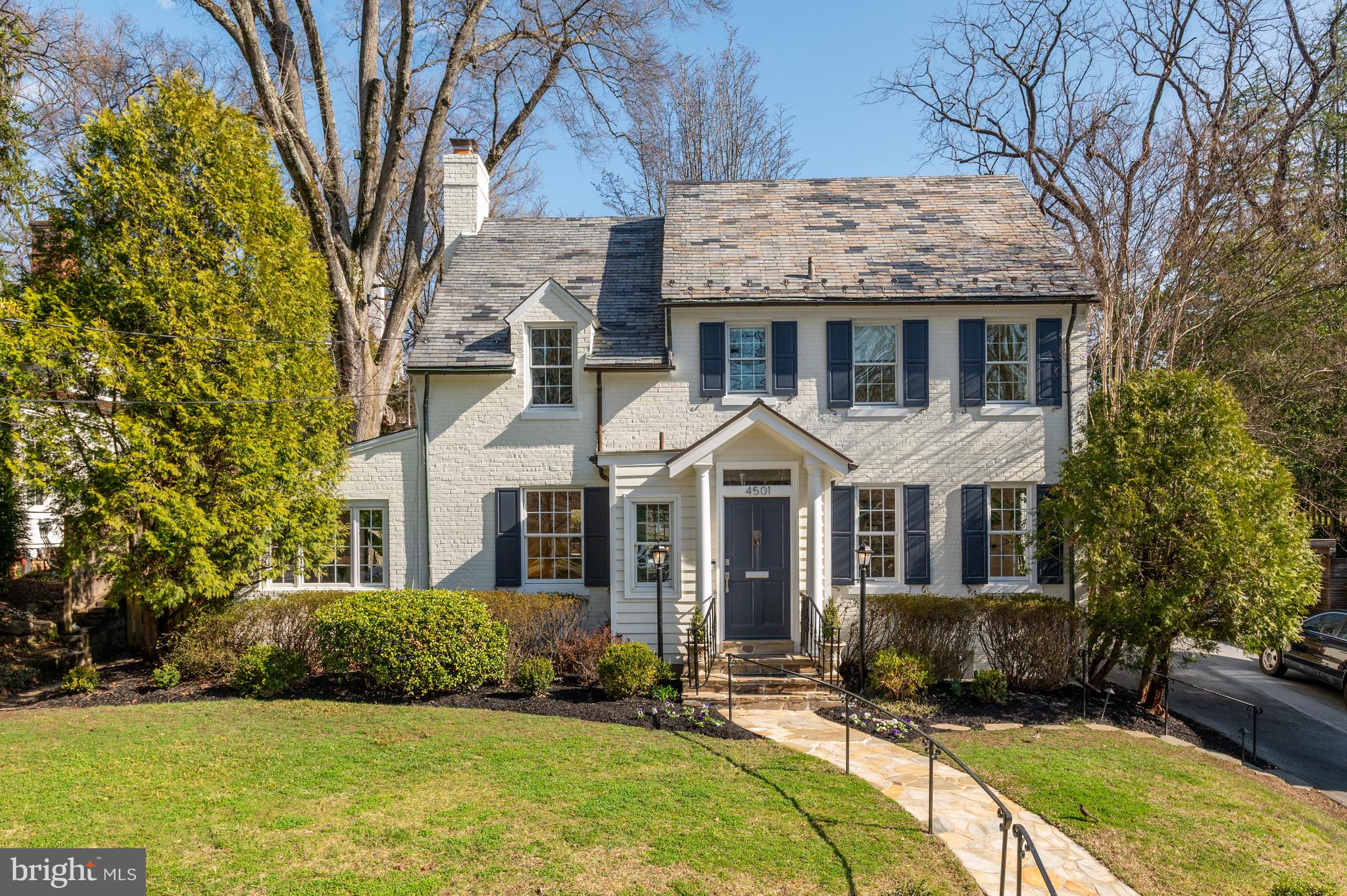 WESLEY HEIGHTS - Residential