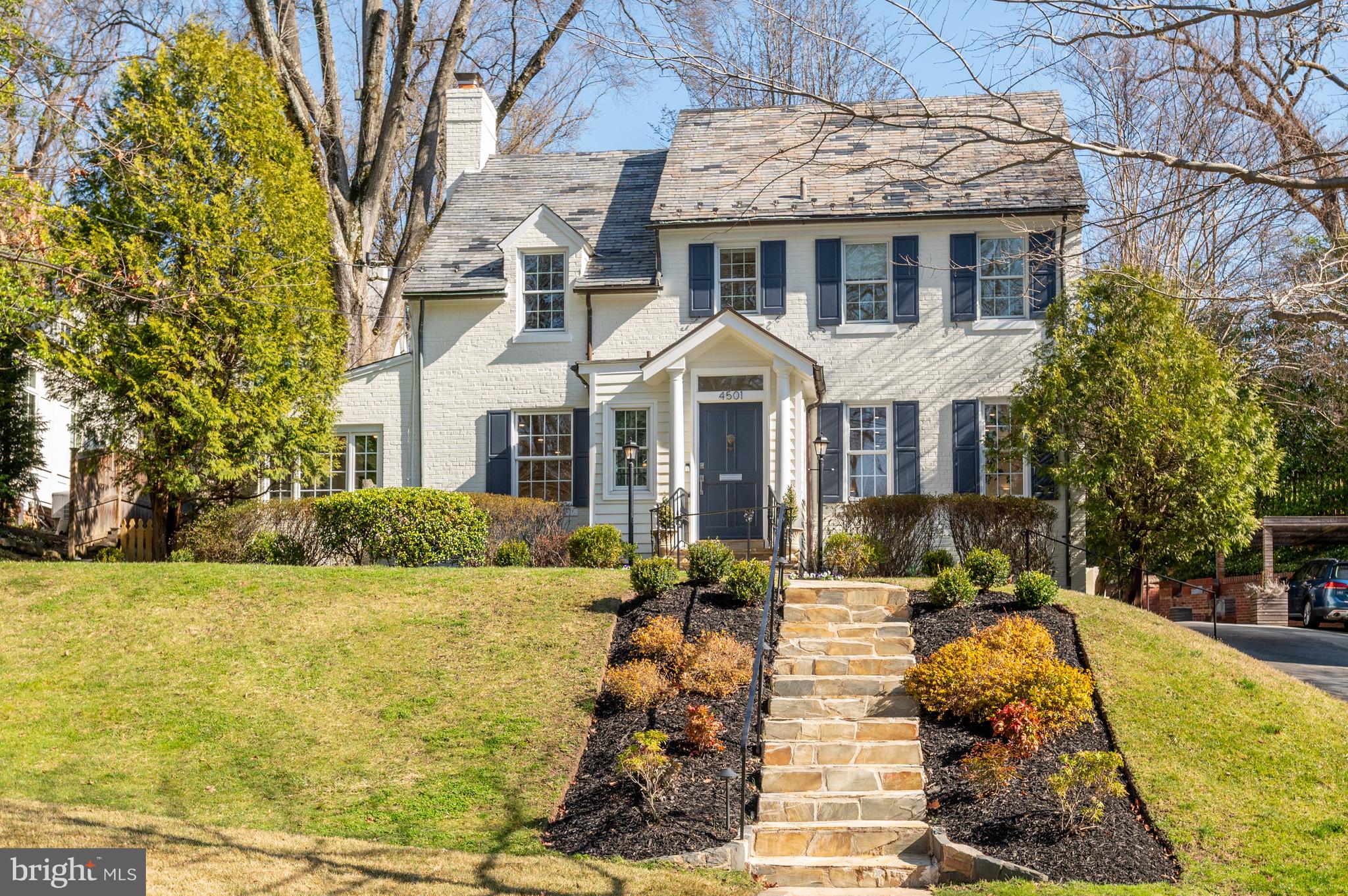 WESLEY HEIGHTS - Residential