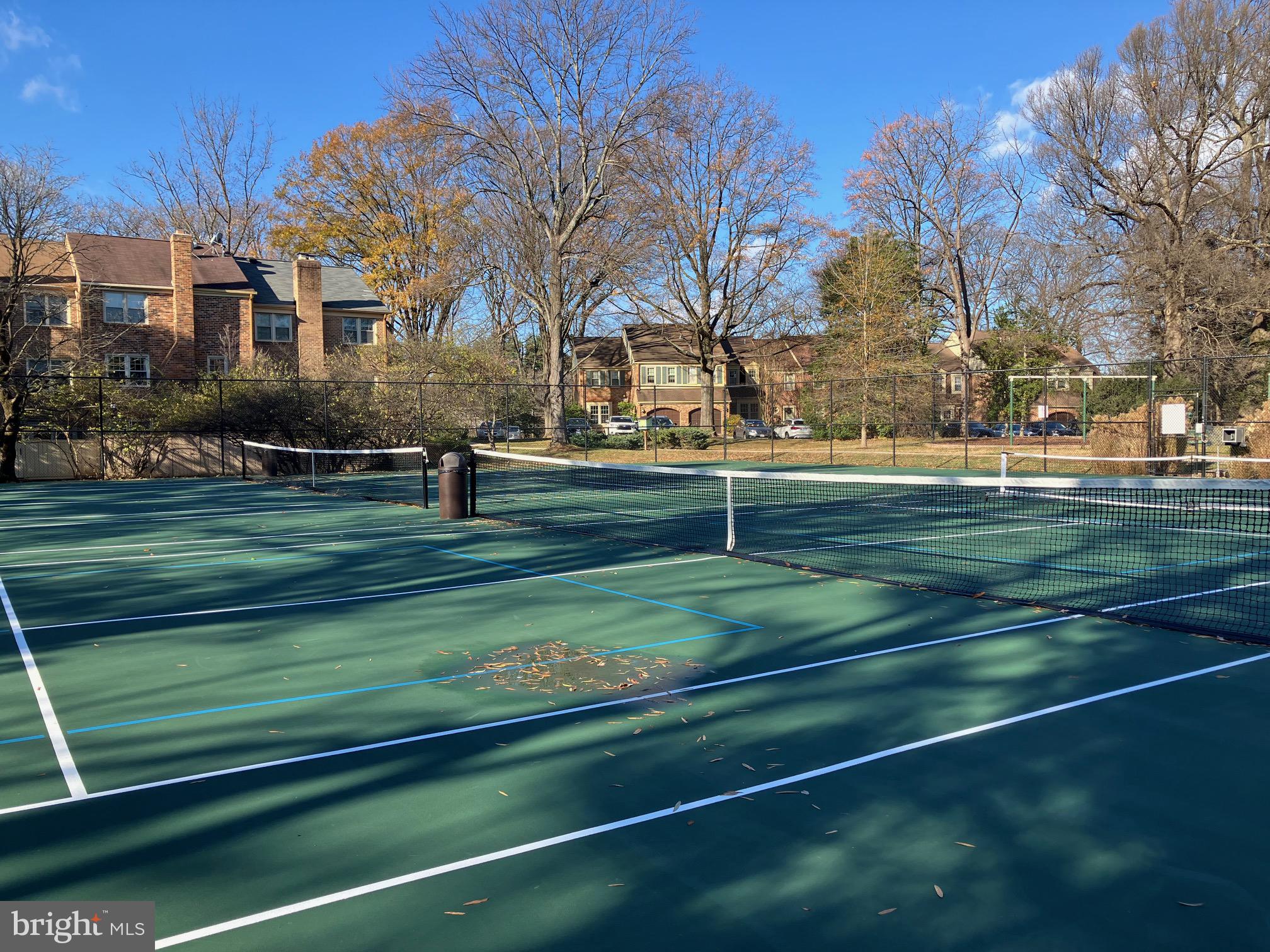 GEORGETOWN VILLAGE - Residential
