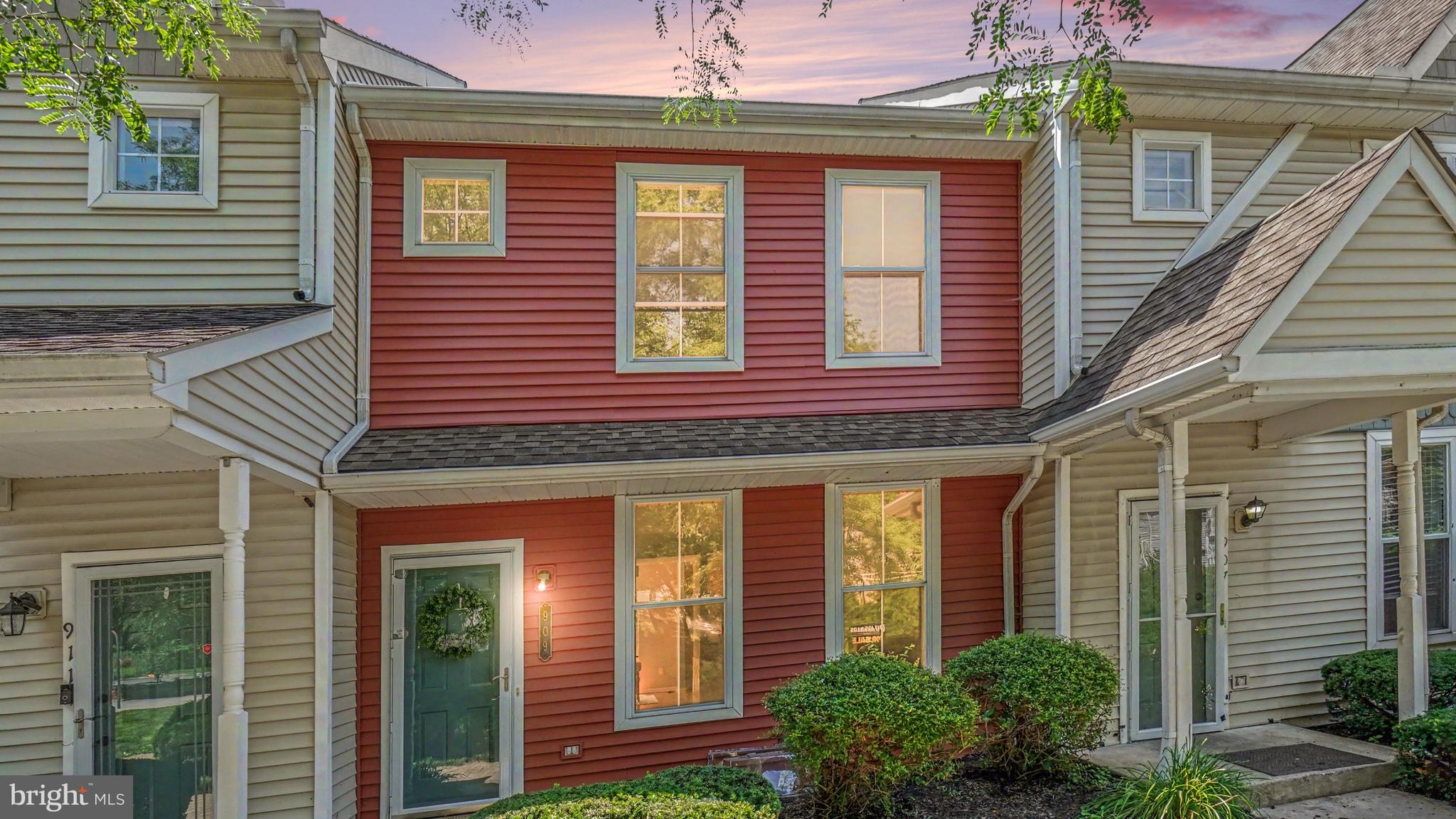 PENN CROSSING - Residential