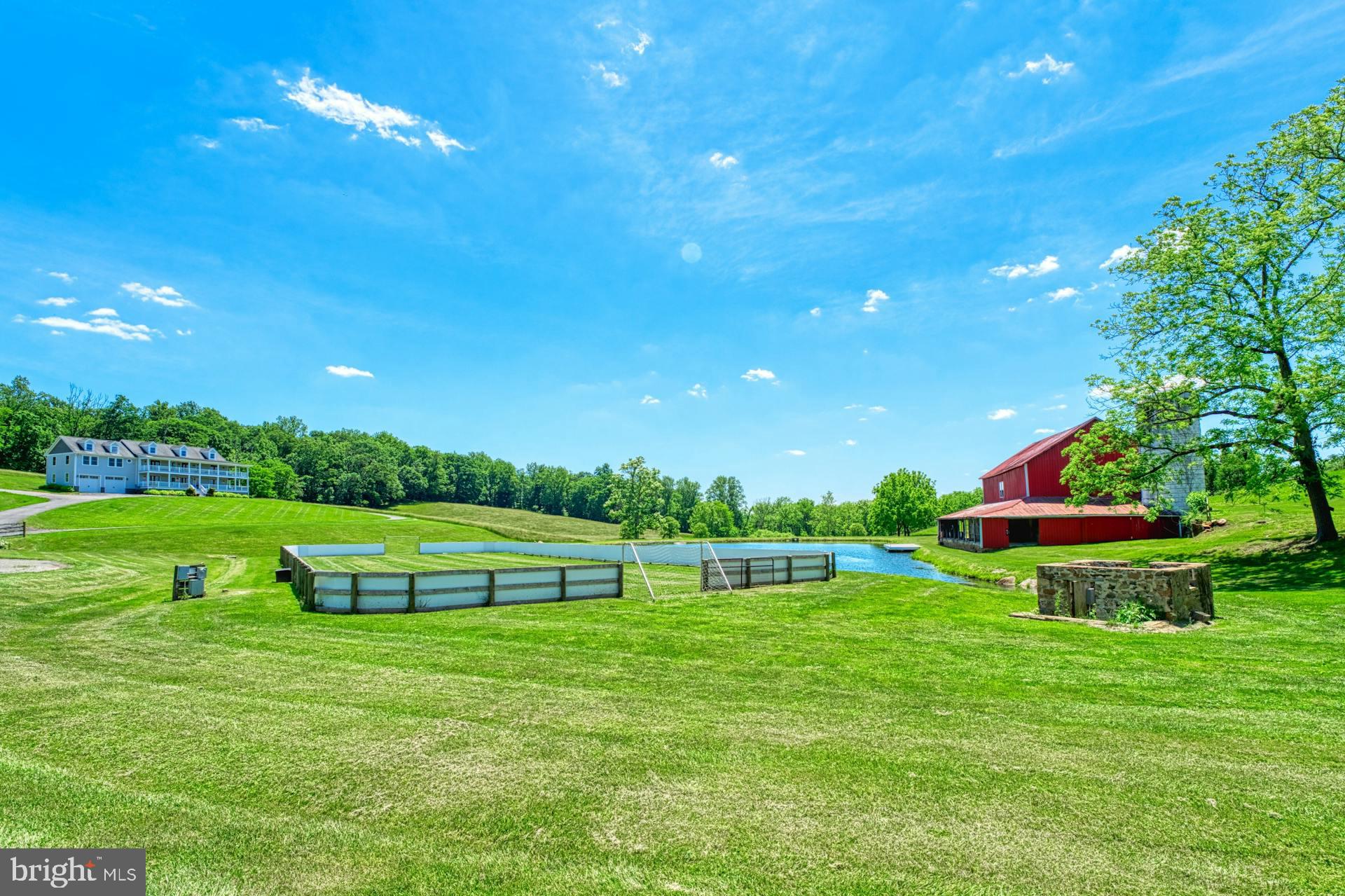 BEACON HILL - Residential