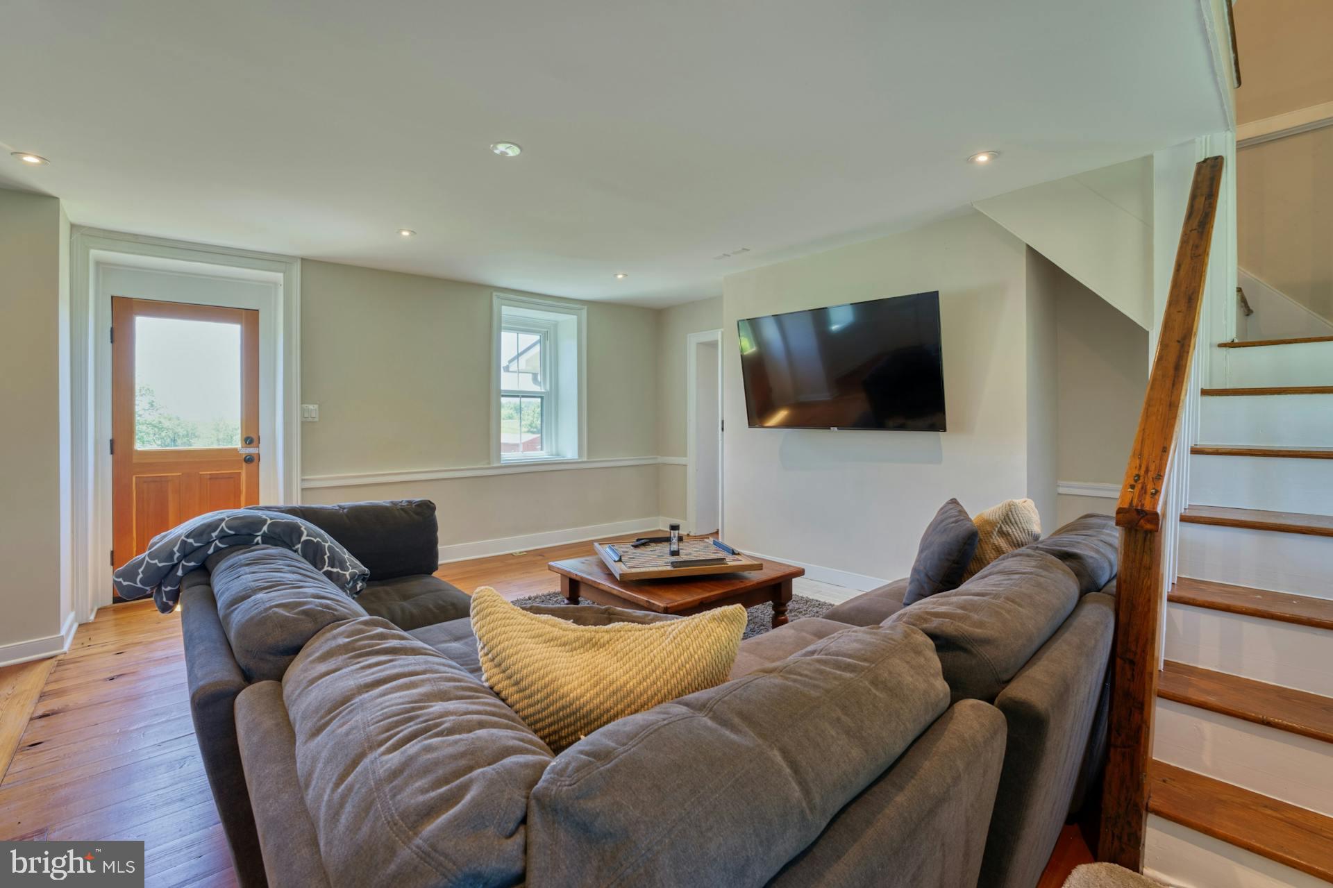 BEACON HILL - Residential
