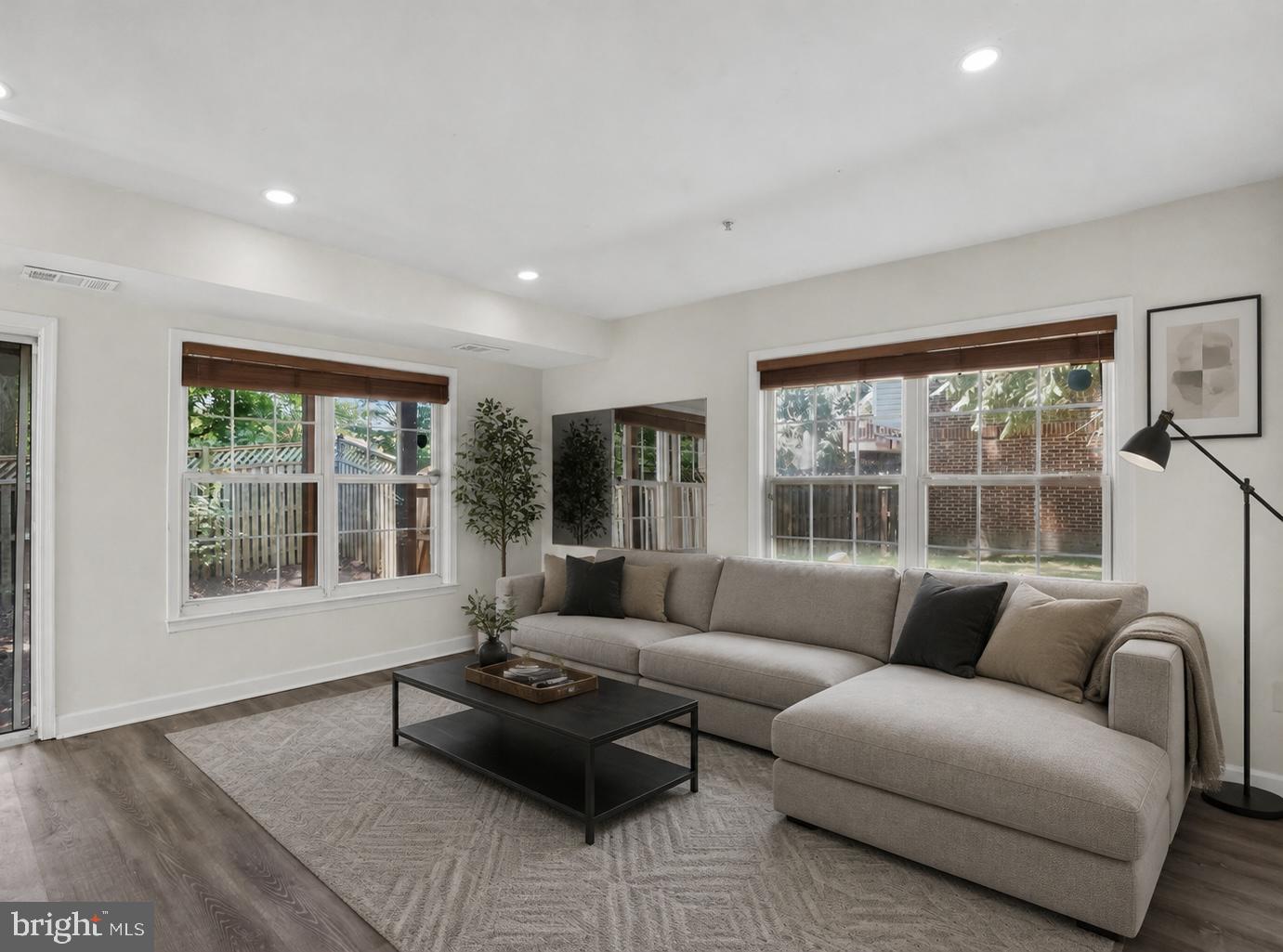 PT ROCKVILLE TWN RES 3 - Residential