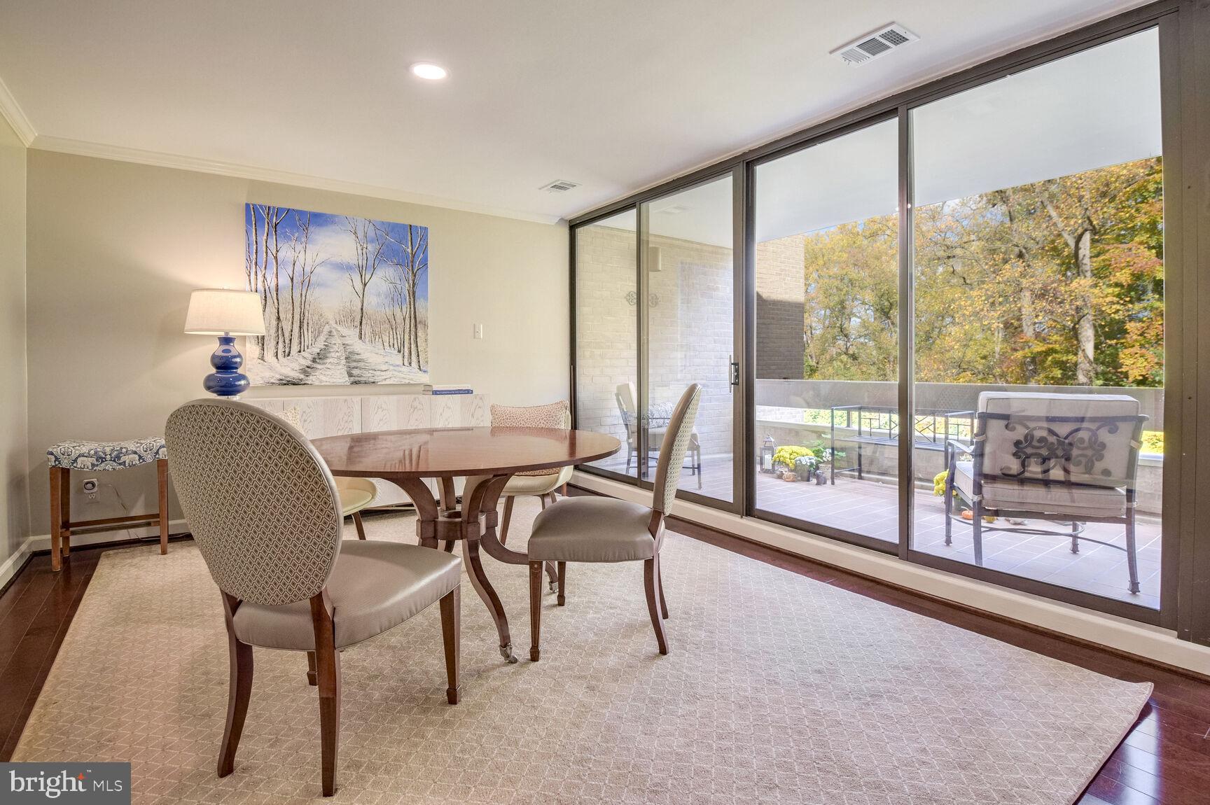 SUMNER VILLAGE - Residential