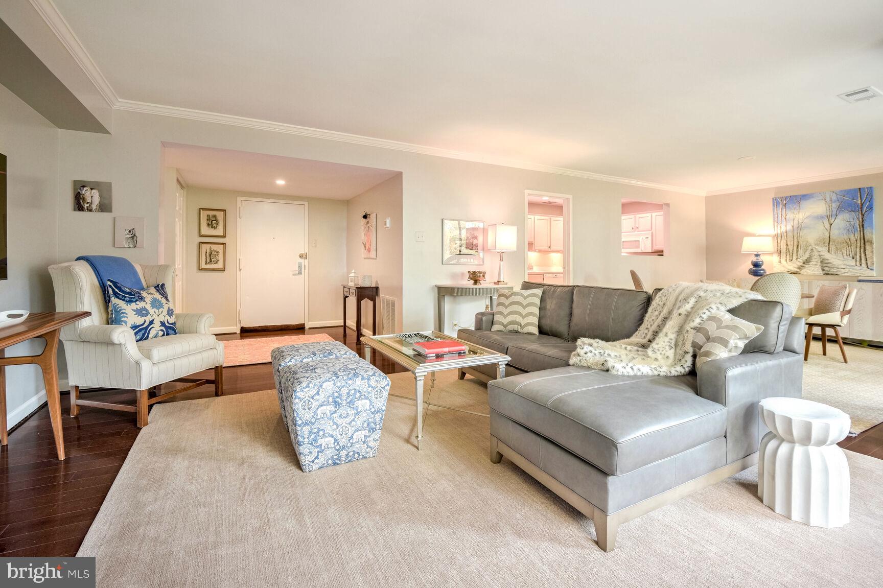 SUMNER VILLAGE - Residential