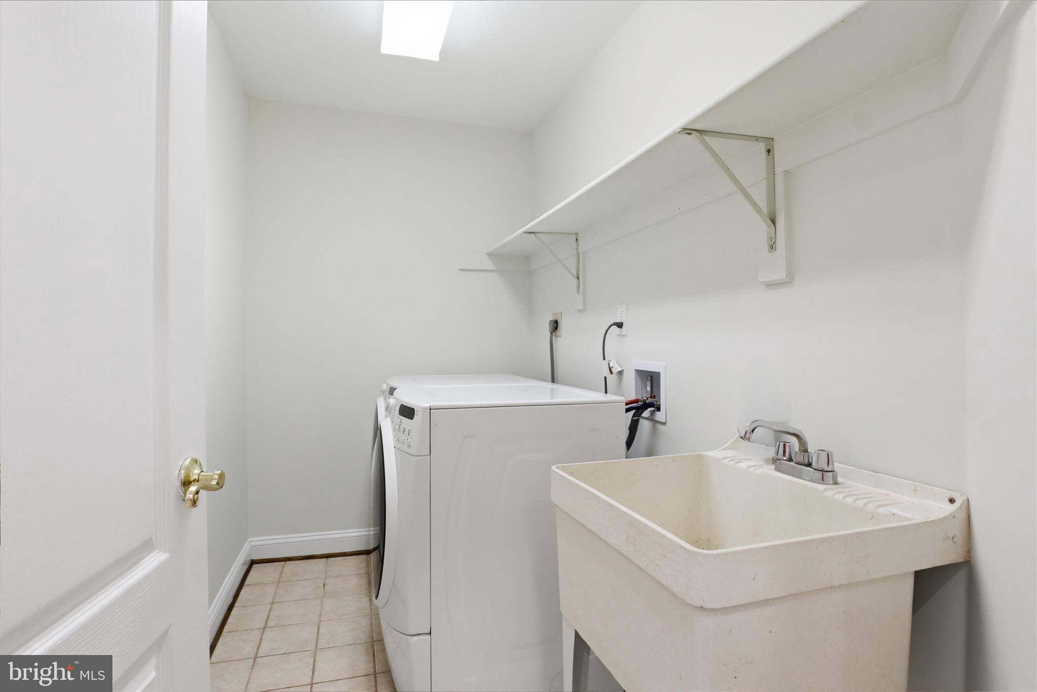CROSSPOINTE - Residential