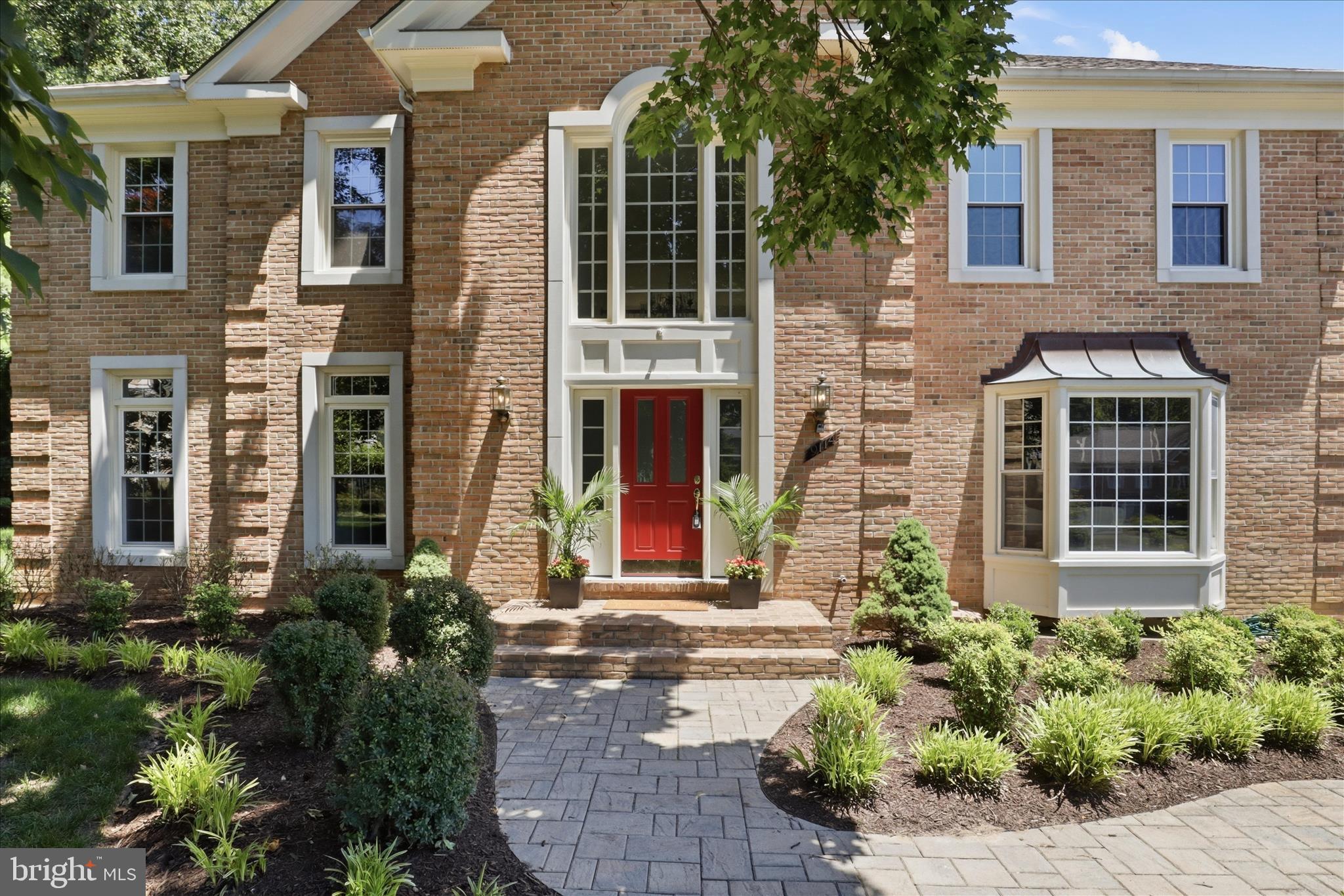 CROSSPOINTE - Residential