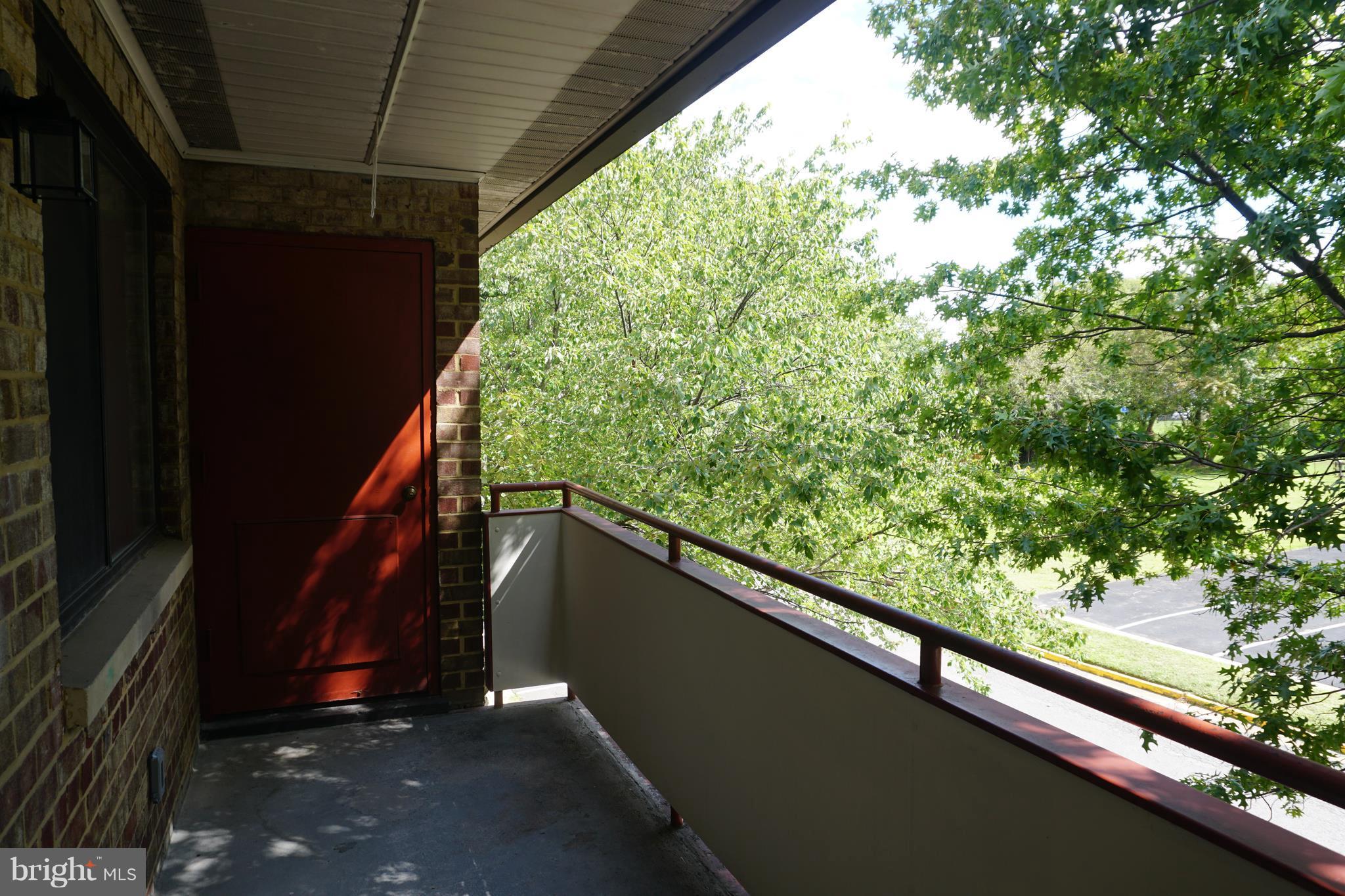 HUNTINGTON WALK - Residential